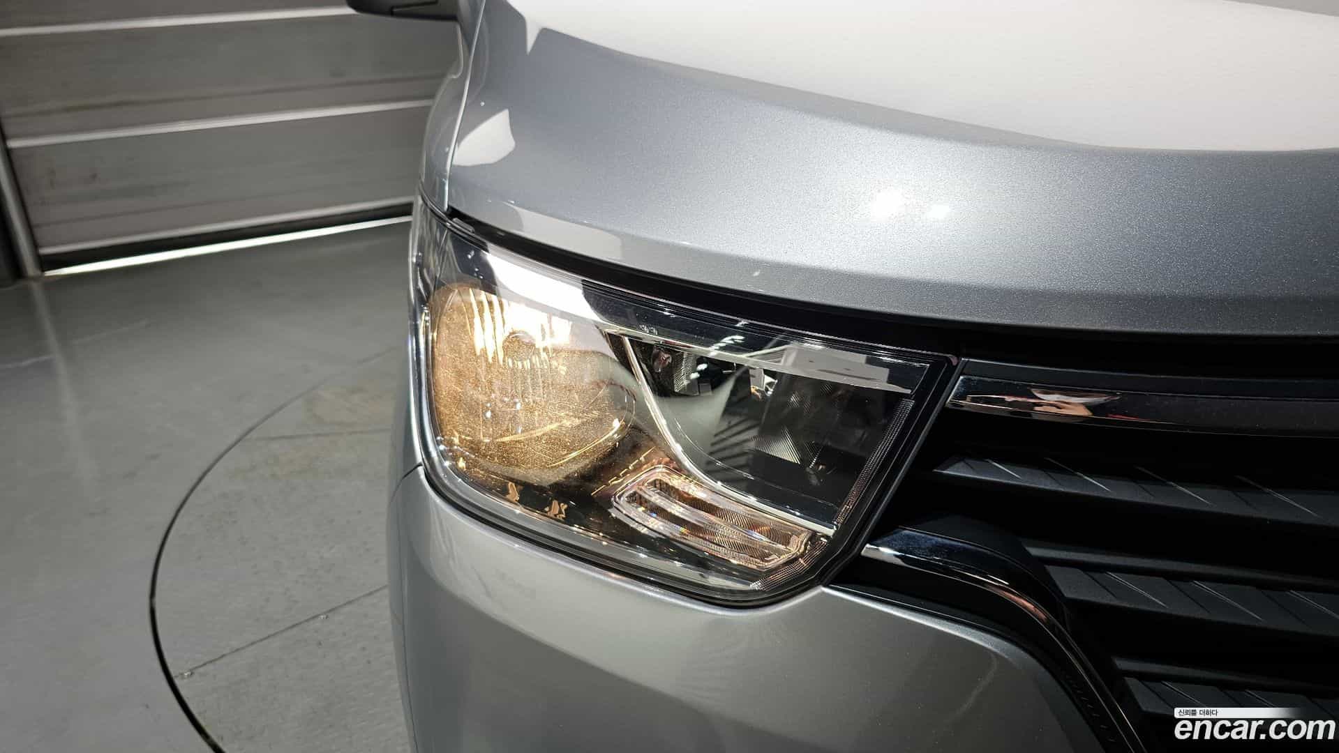 Starex Hyundai 2020.8-OUTER-032