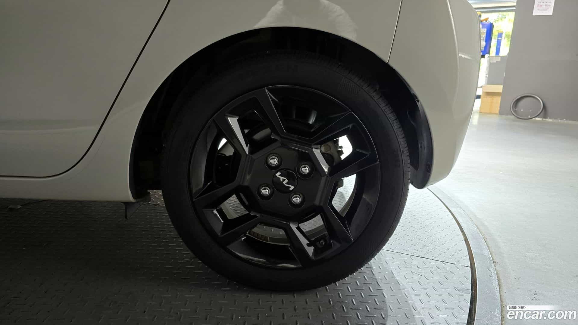 RAY Kia 2024.0-OUTER-031