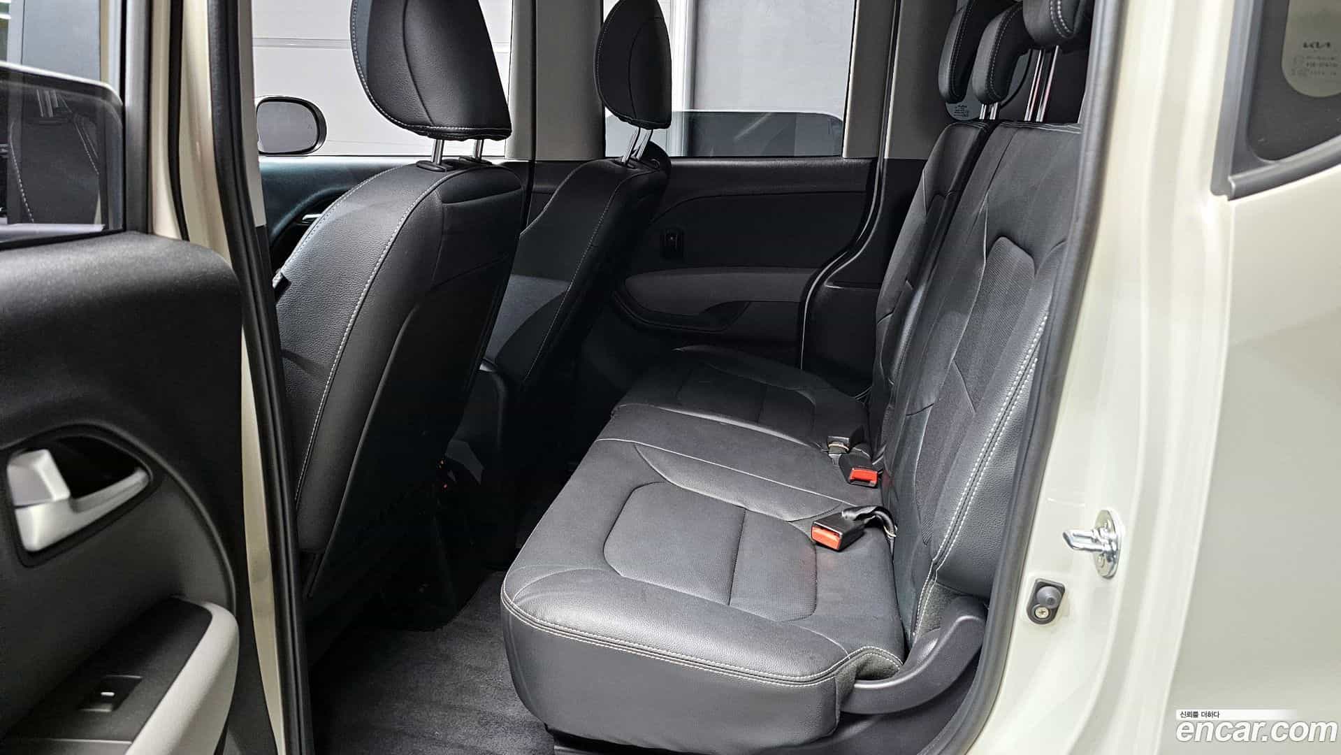 RAY Kia 2024.0-INNER-036