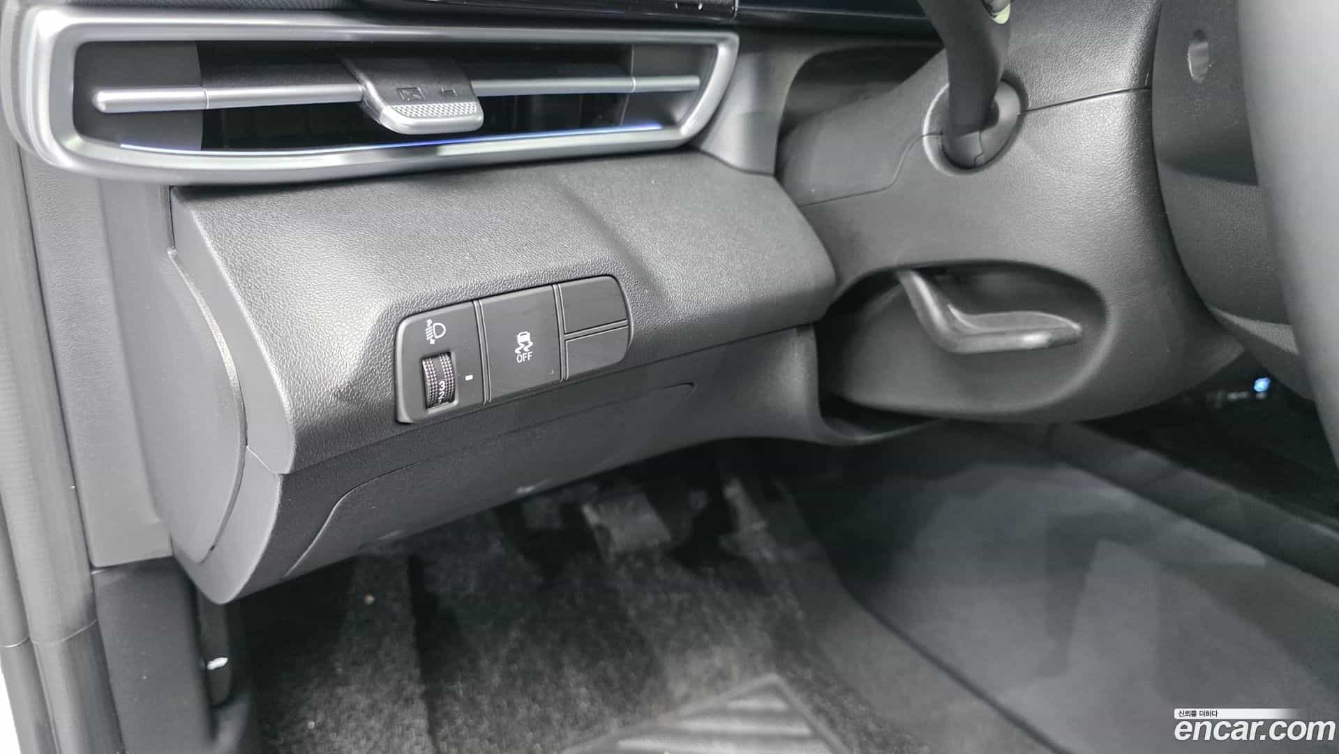 AVANTE Hyundai 2025.9-OPTION-016