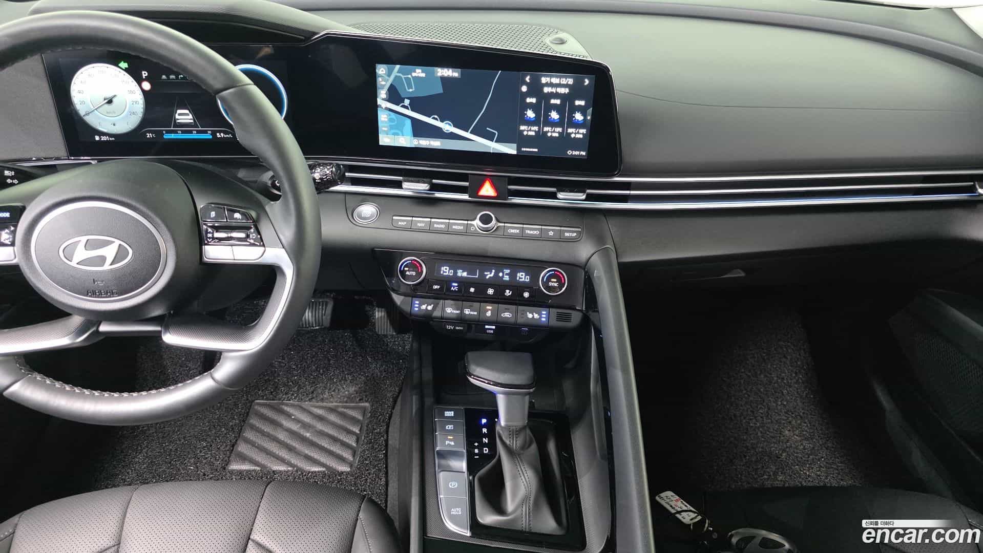 AVANTE Hyundai 2025.9-OPTION-018
