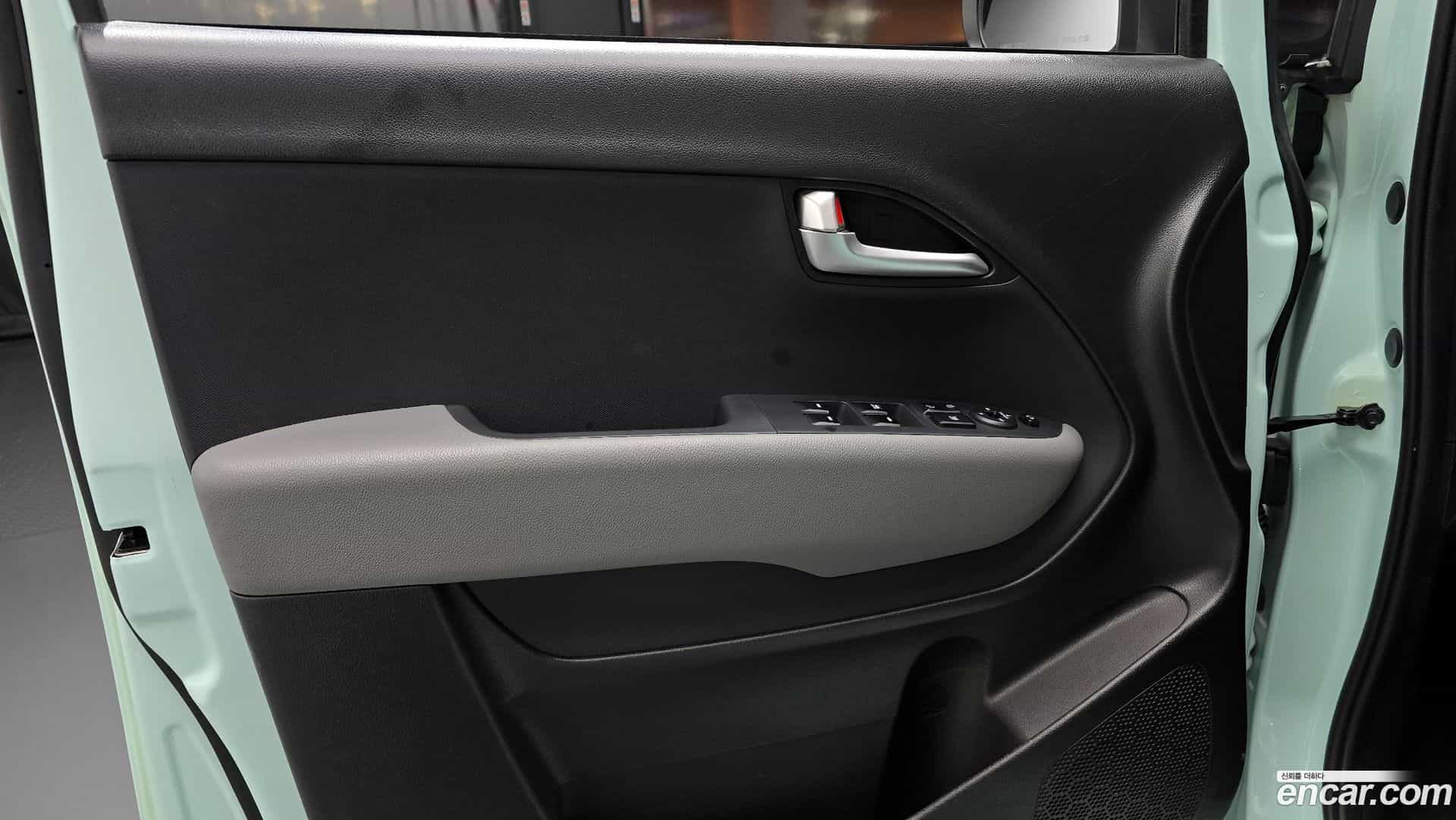 RAY Kia 2021.5-INNER-034