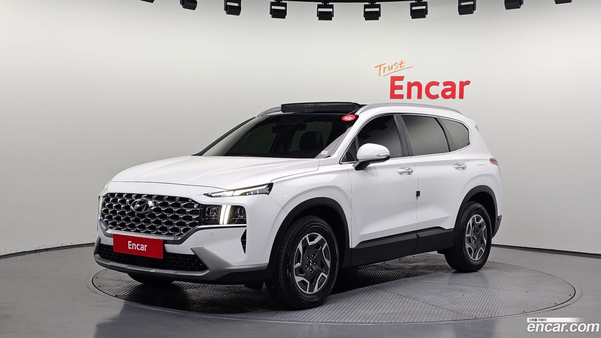 Main__Slider__Photo:Santafe Hyundai 2021.9-0