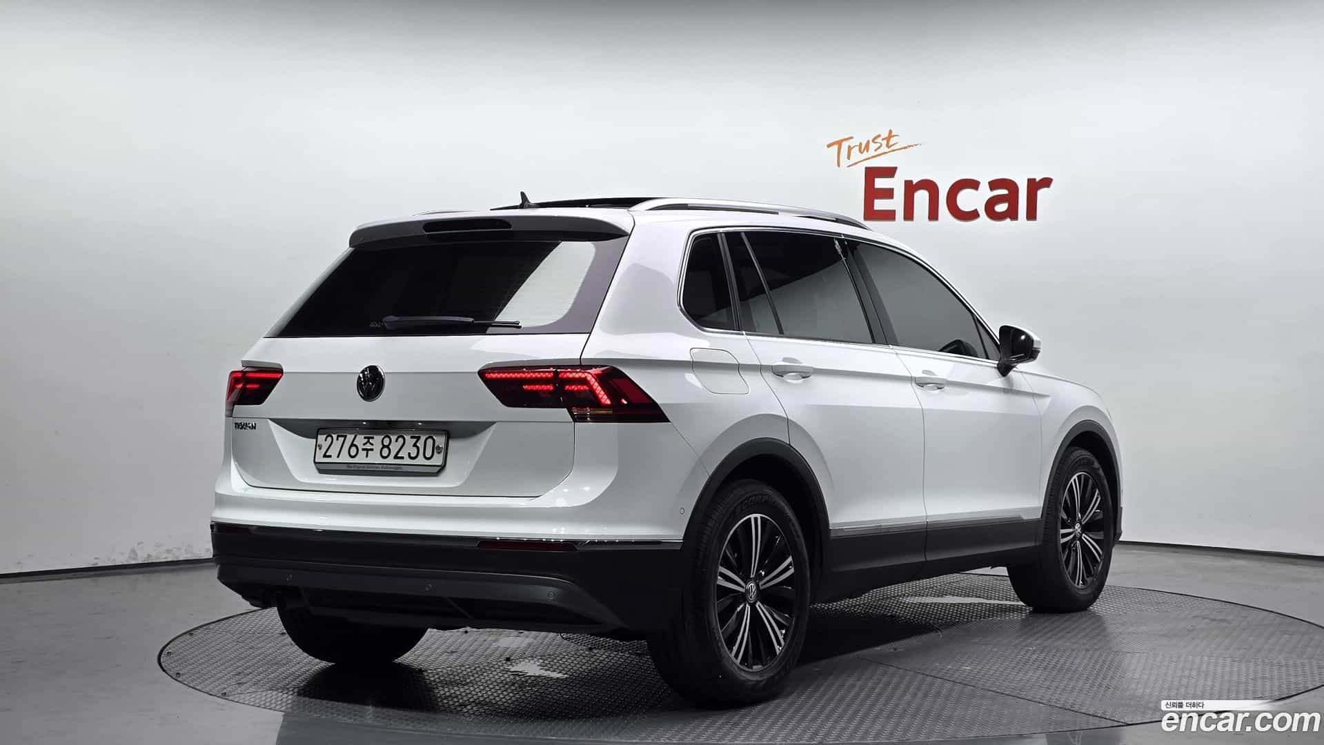 Tiguan Volkswagen 2020.3-OUTER-002