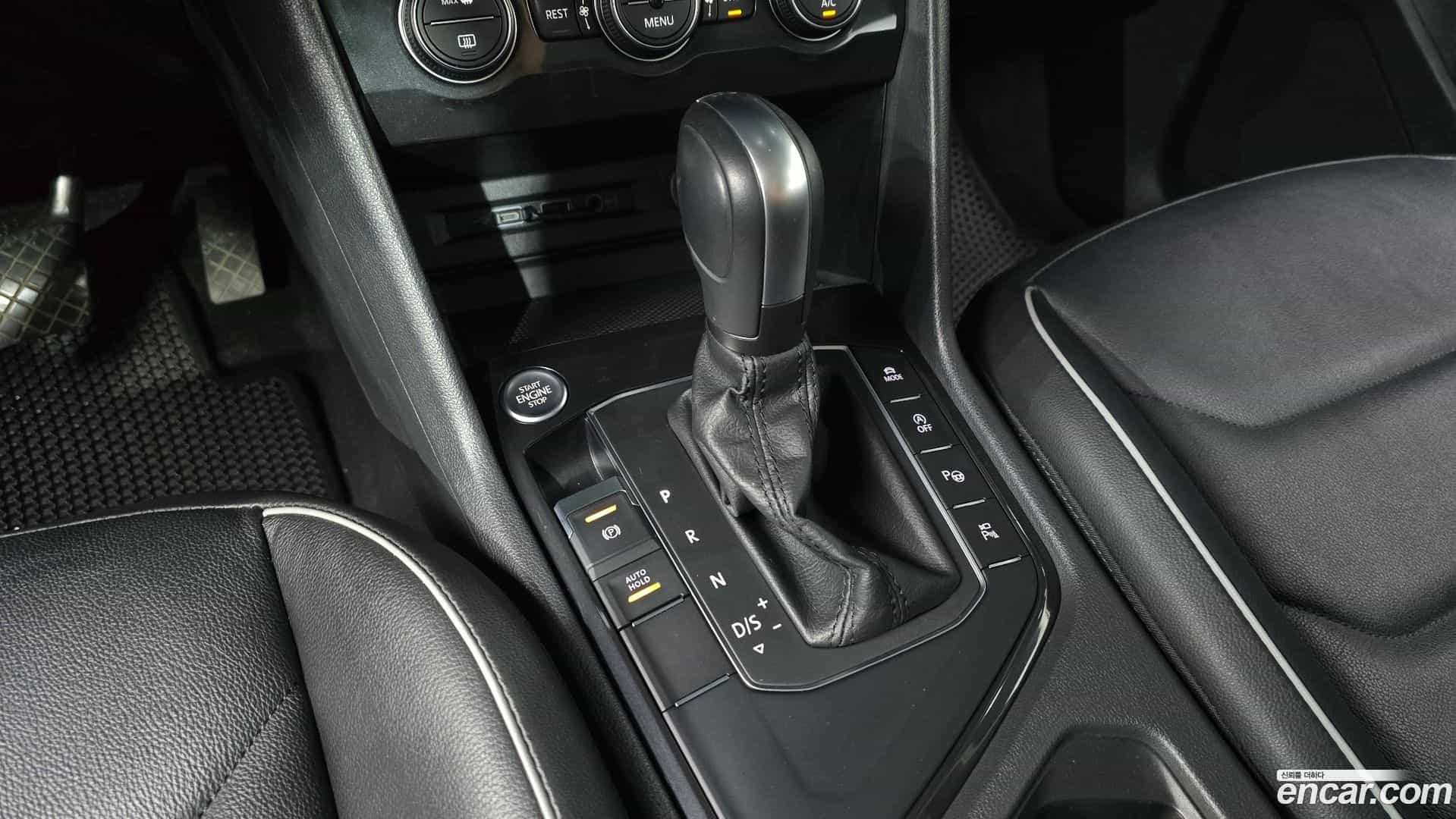 Tiguan Volkswagen 2020.3-INNER-009