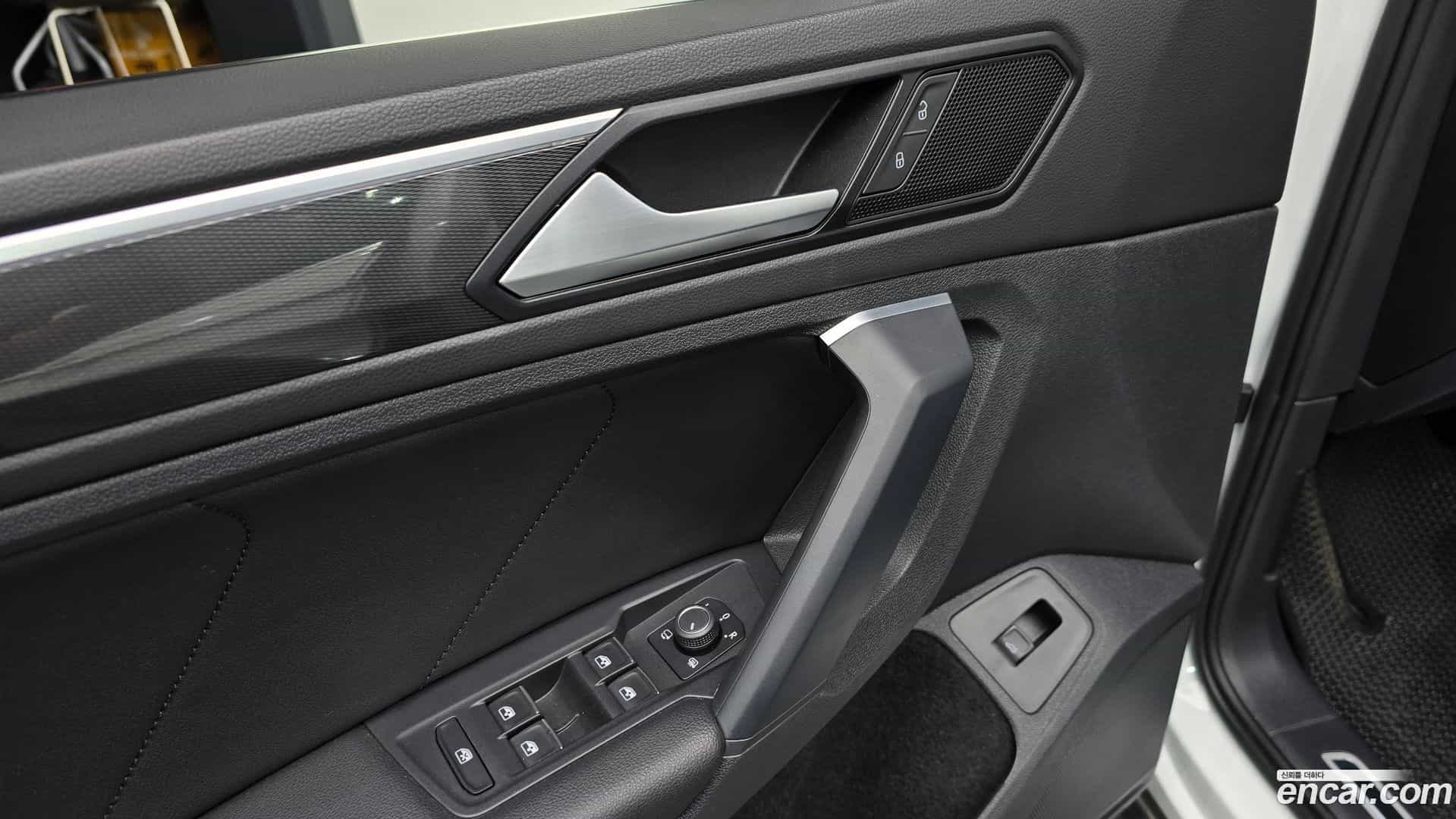 Tiguan Volkswagen 2020.3-OPTION-045
