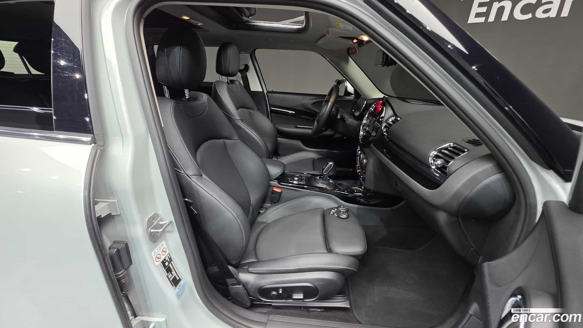 Clubman Mini 2022.6-INNER-036