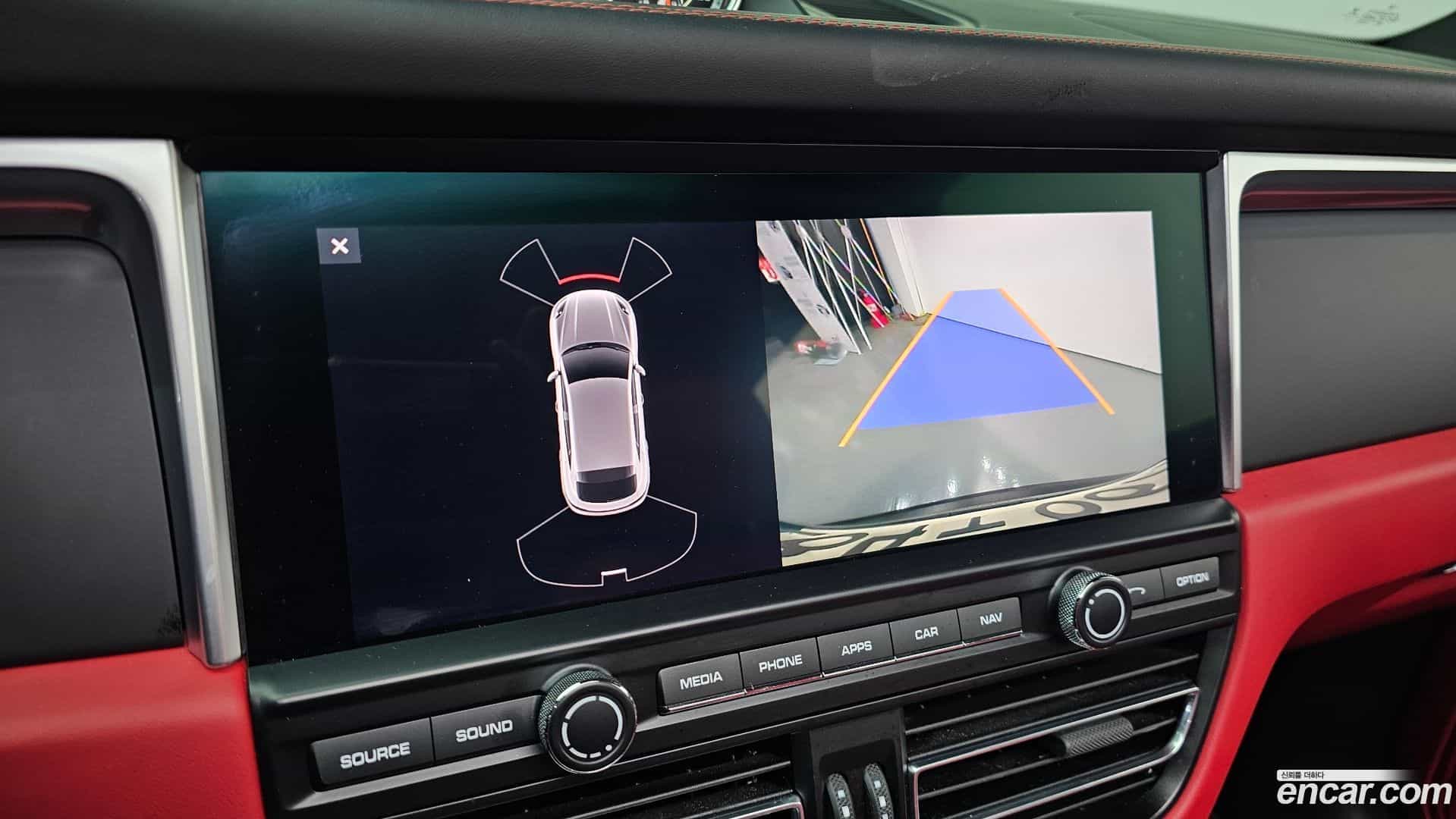 Macan Porsche 2021.8-OPTION-021
