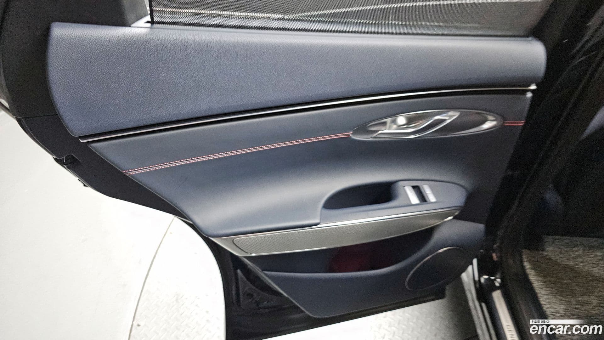 Main__Slider__Photo:GV70 Genesis 2022.6-24