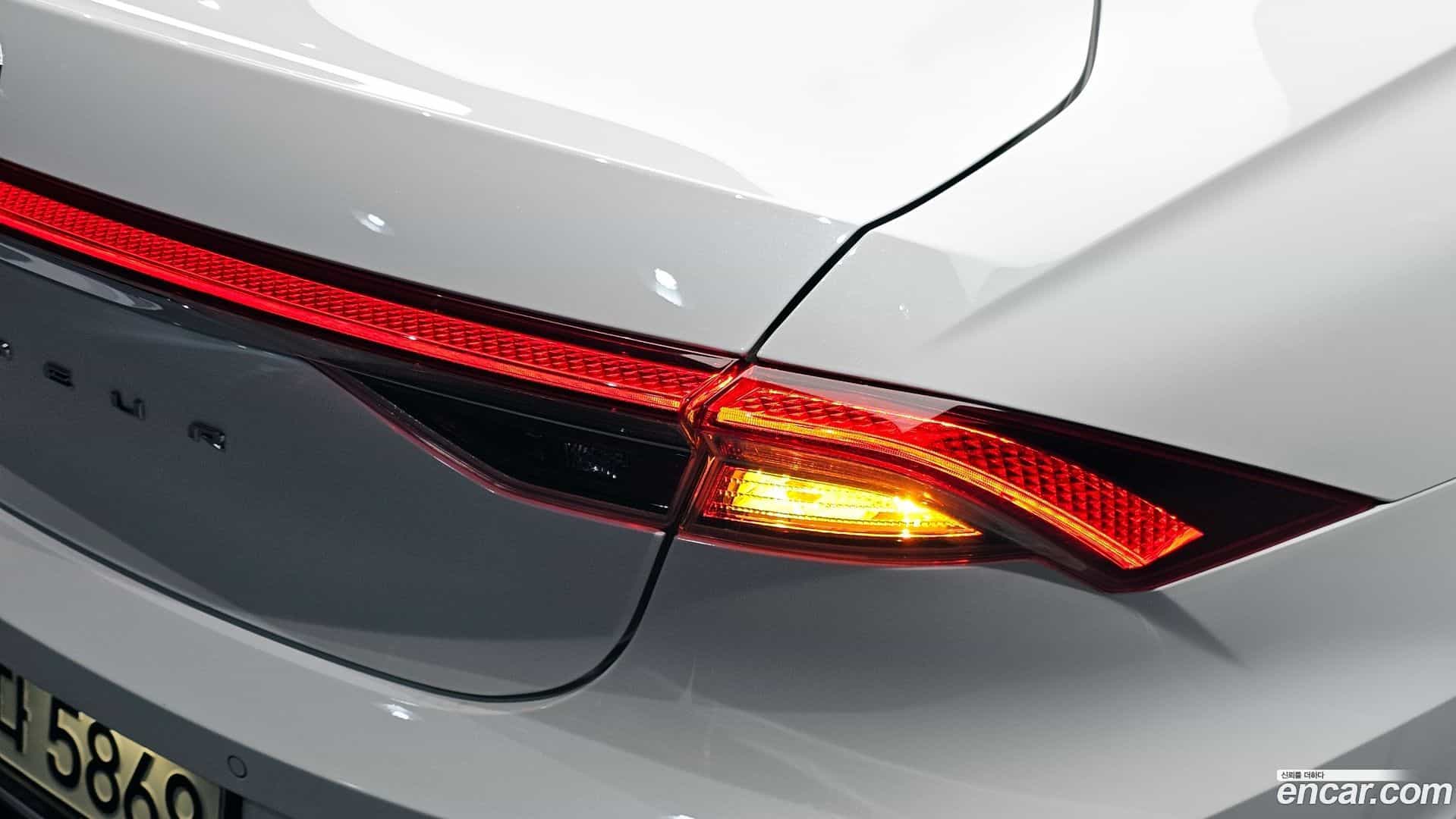 Grandeur Hyundai 2022.9-OUTER-033