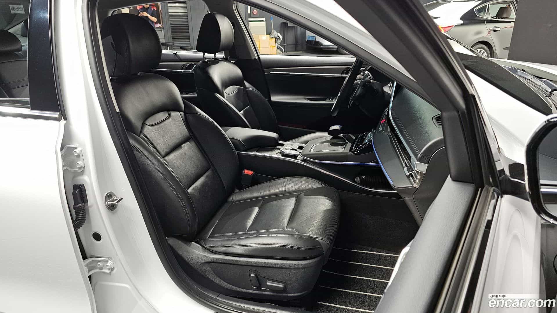 Grandeur Hyundai 2022.9-INNER-036