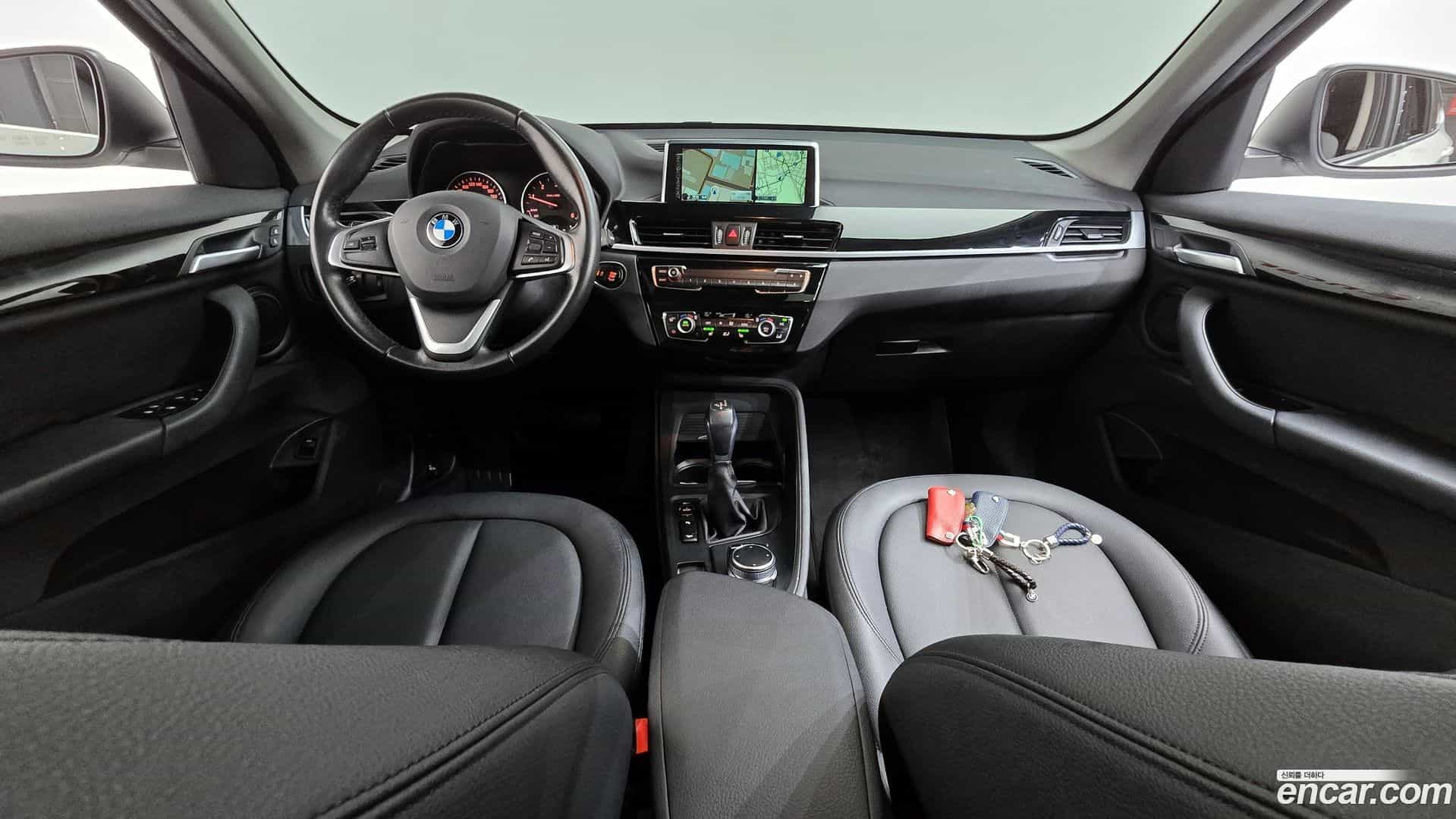 X1 BMW 2017.6-INNER-007