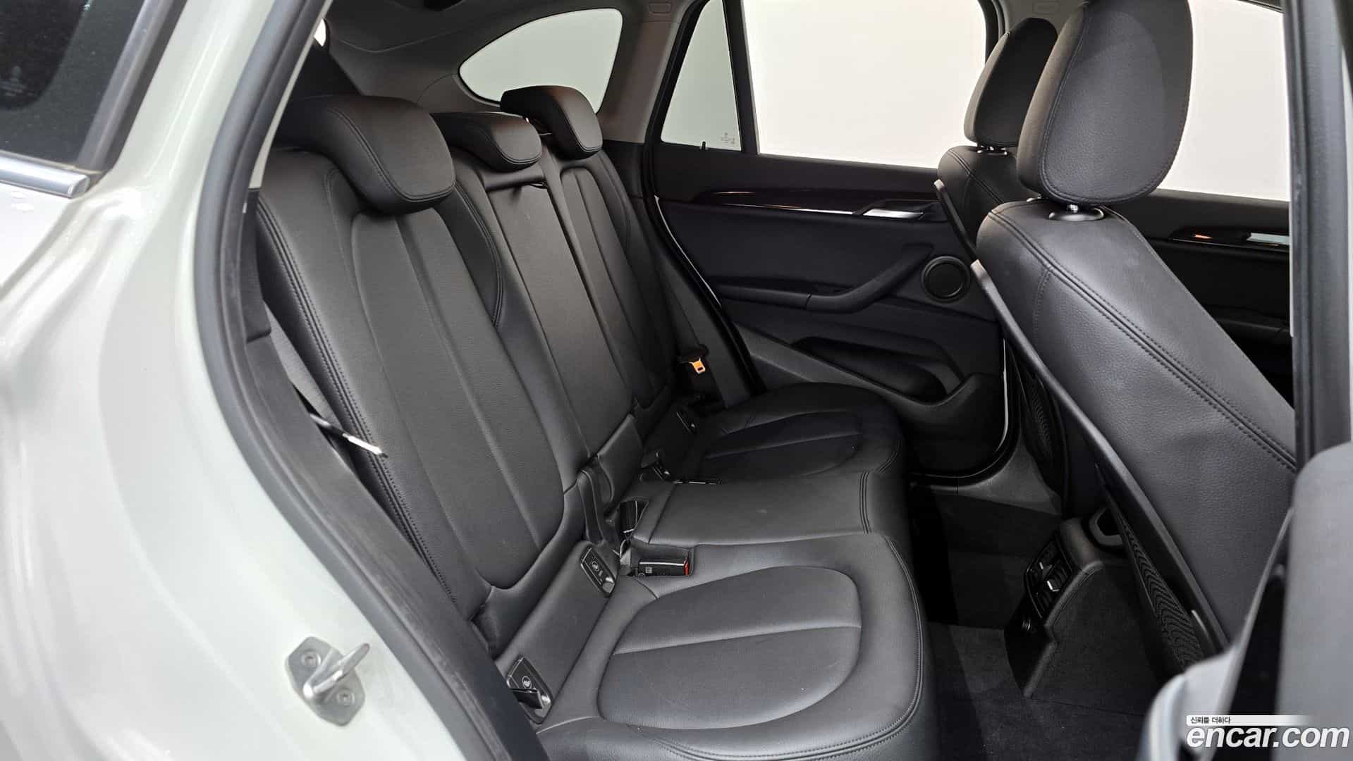 X1 BMW 2017.6-OPTION-015