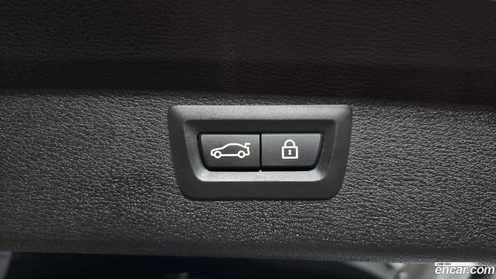 X1 BMW 2017.6-OPTION-020