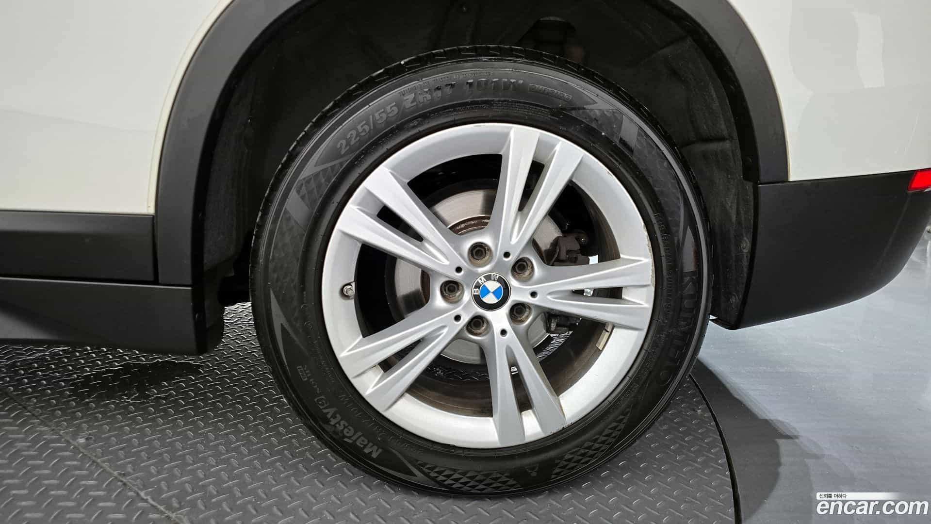 X1 BMW 2017.6-OUTER-031