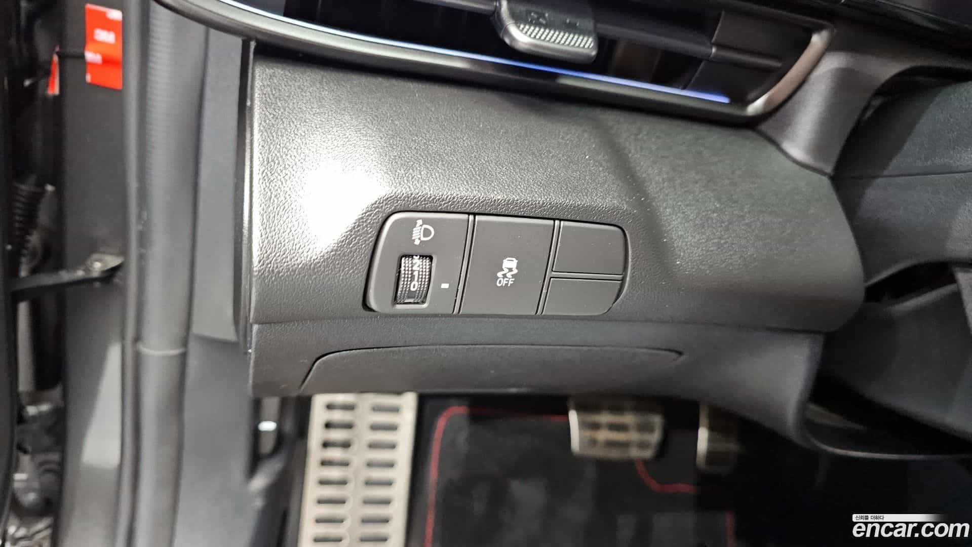 AVANTE Hyundai 2023.9-OPTION-020