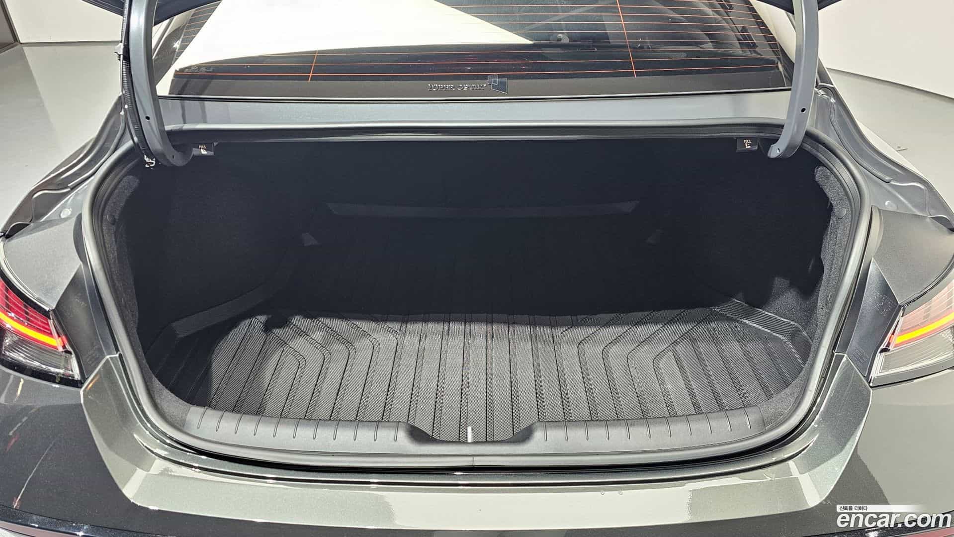 AVANTE Hyundai 2023.9-OPTION-024