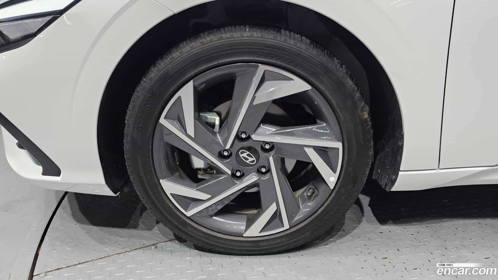 AVANTE Hyundai 2026.0-OUTER-005