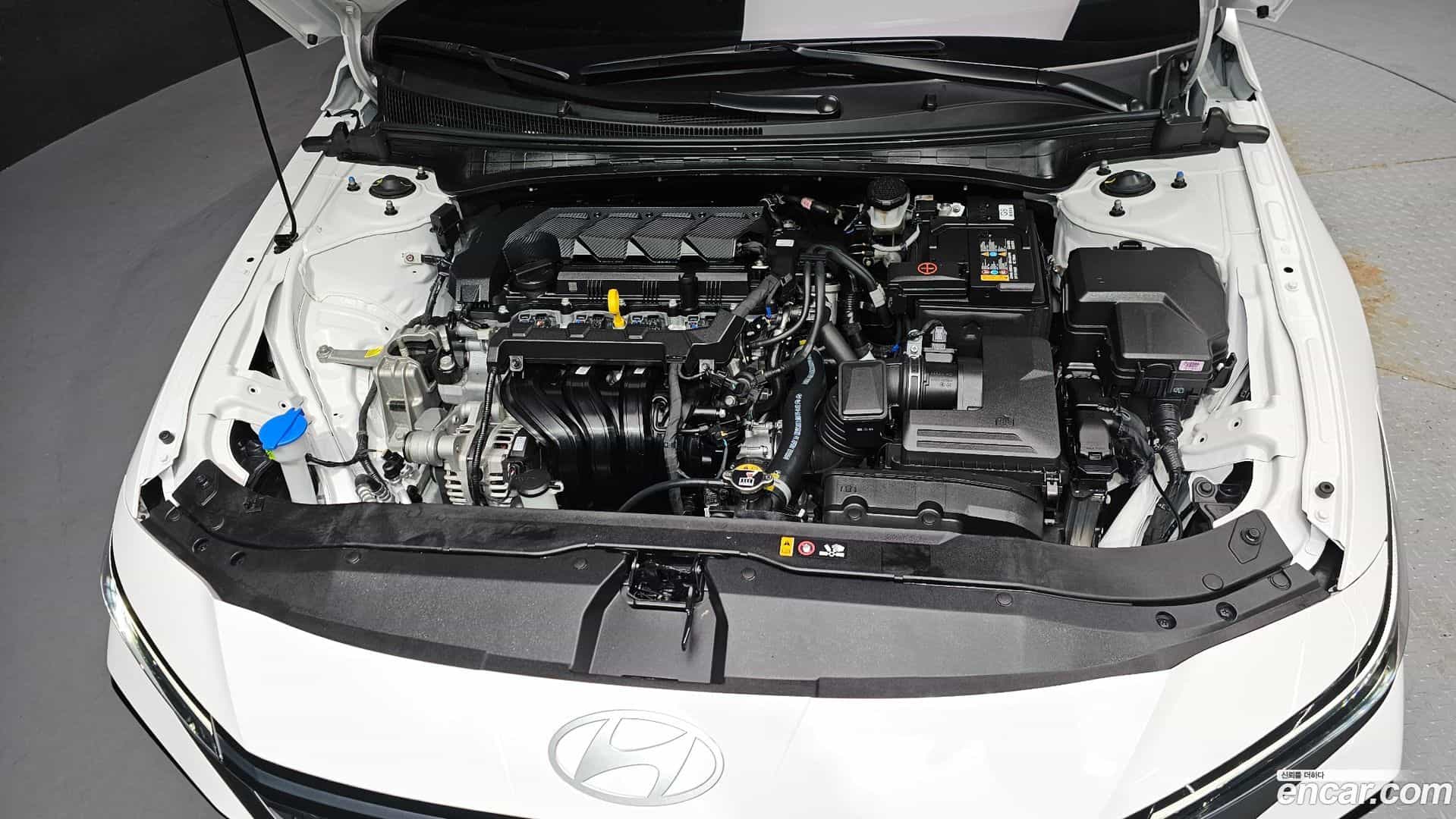 AVANTE Hyundai 2026.0-OUTER-006