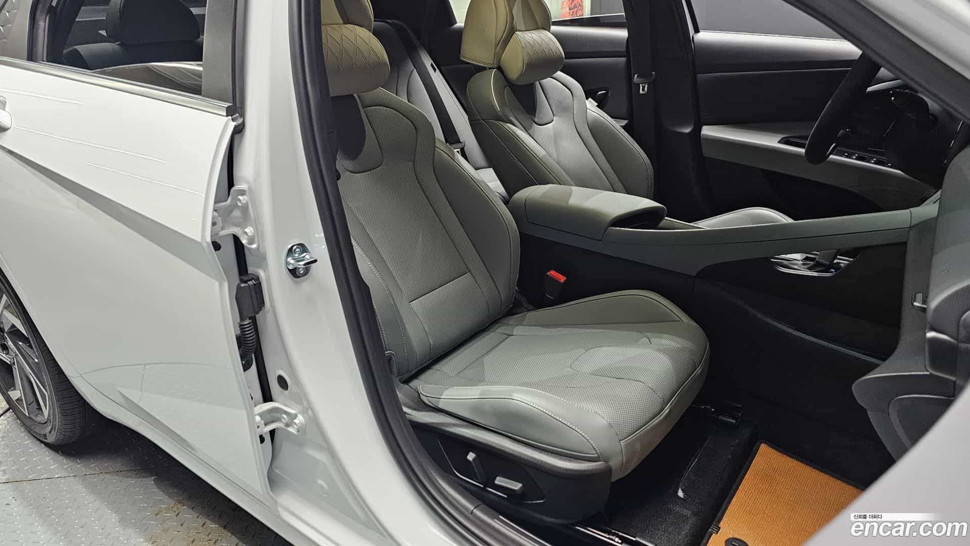 AVANTE Hyundai 2026.0-OPTION-015