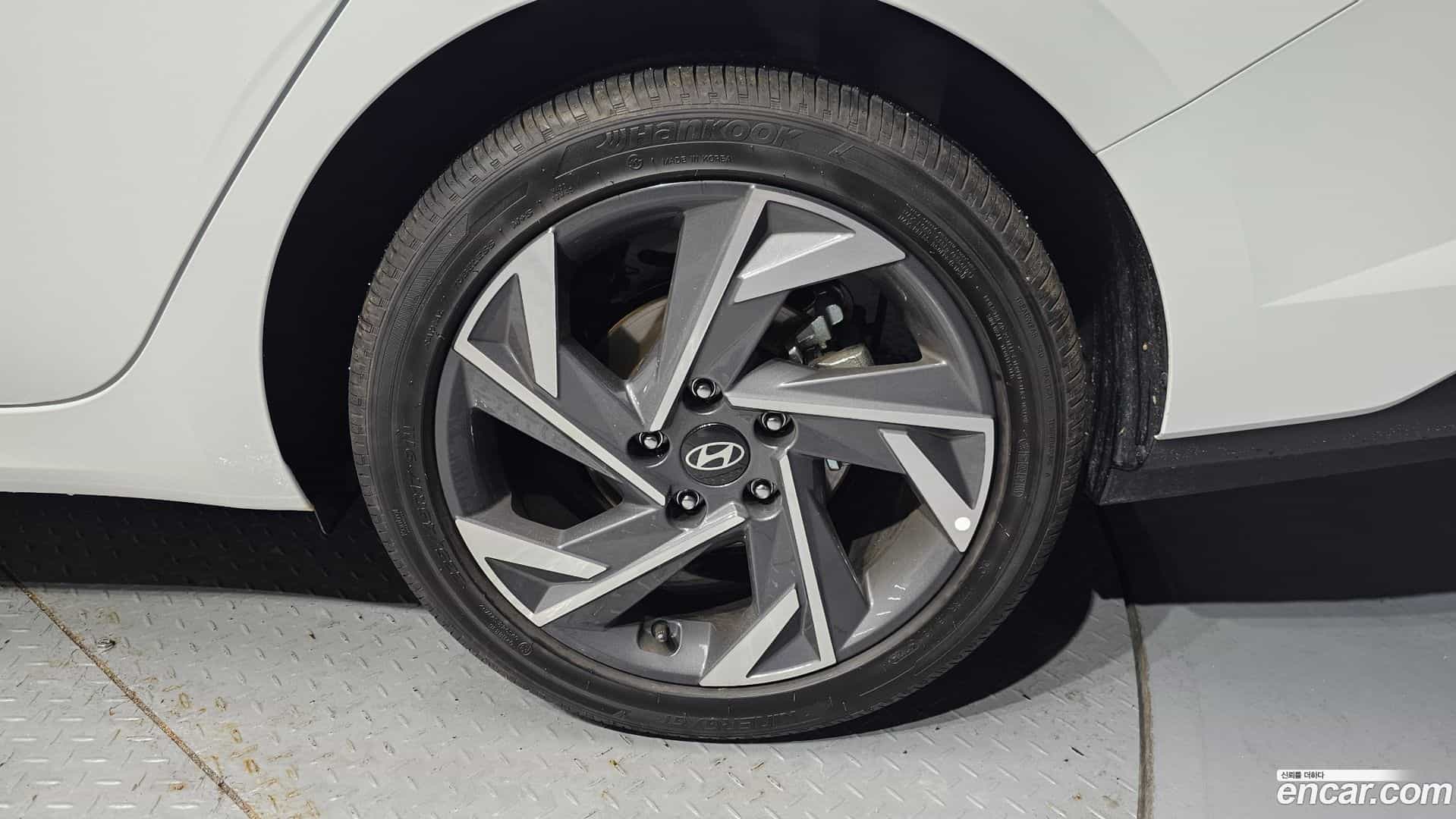 AVANTE Hyundai 2026.0-OUTER-031