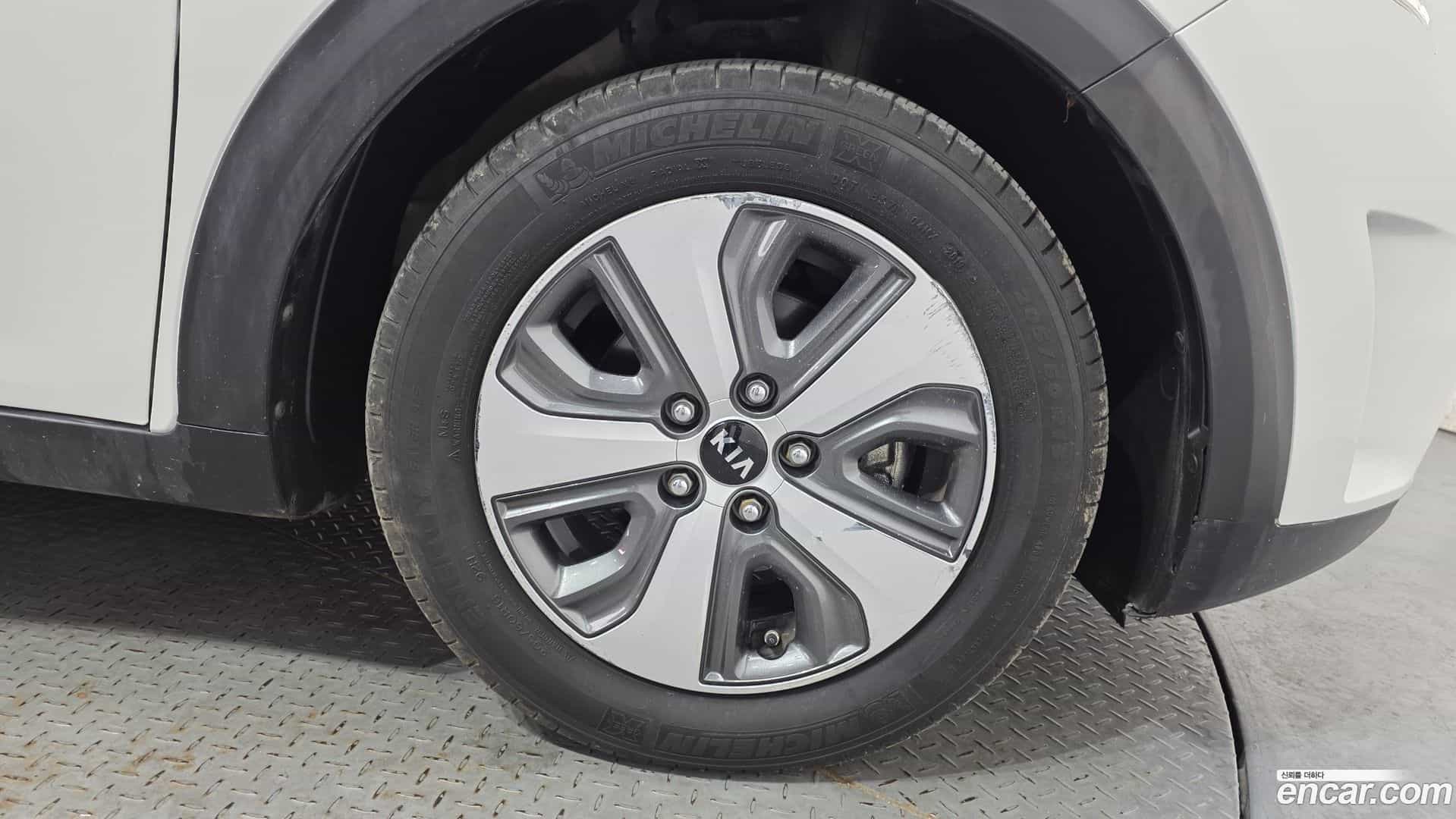 Niro Kia 2016.5-OUTER-031