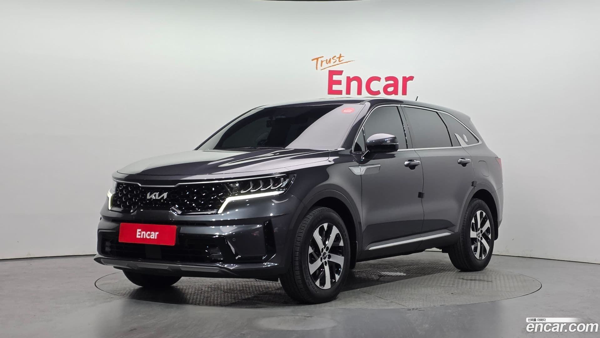 Main__Slider__Photo:Sorento Kia 2023.5-0