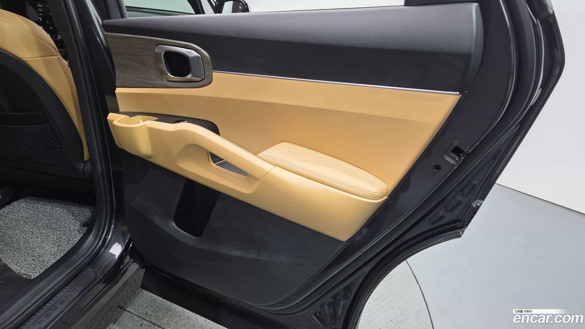 Sorento Kia 2023.5-INNER-035