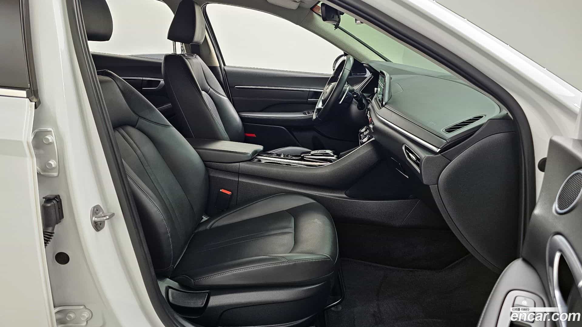 Sonata Hyundai 2022.9-OPTION-015