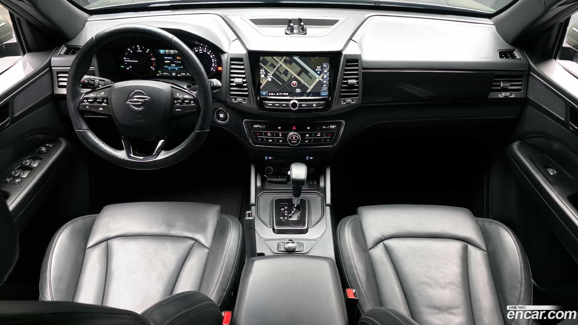 Rexton KG Mobility 2021.11-INNER-007