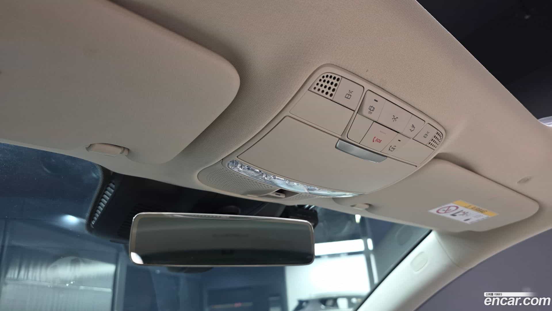 E-Class Mercedes-Benz 2021.3-OPTION-040