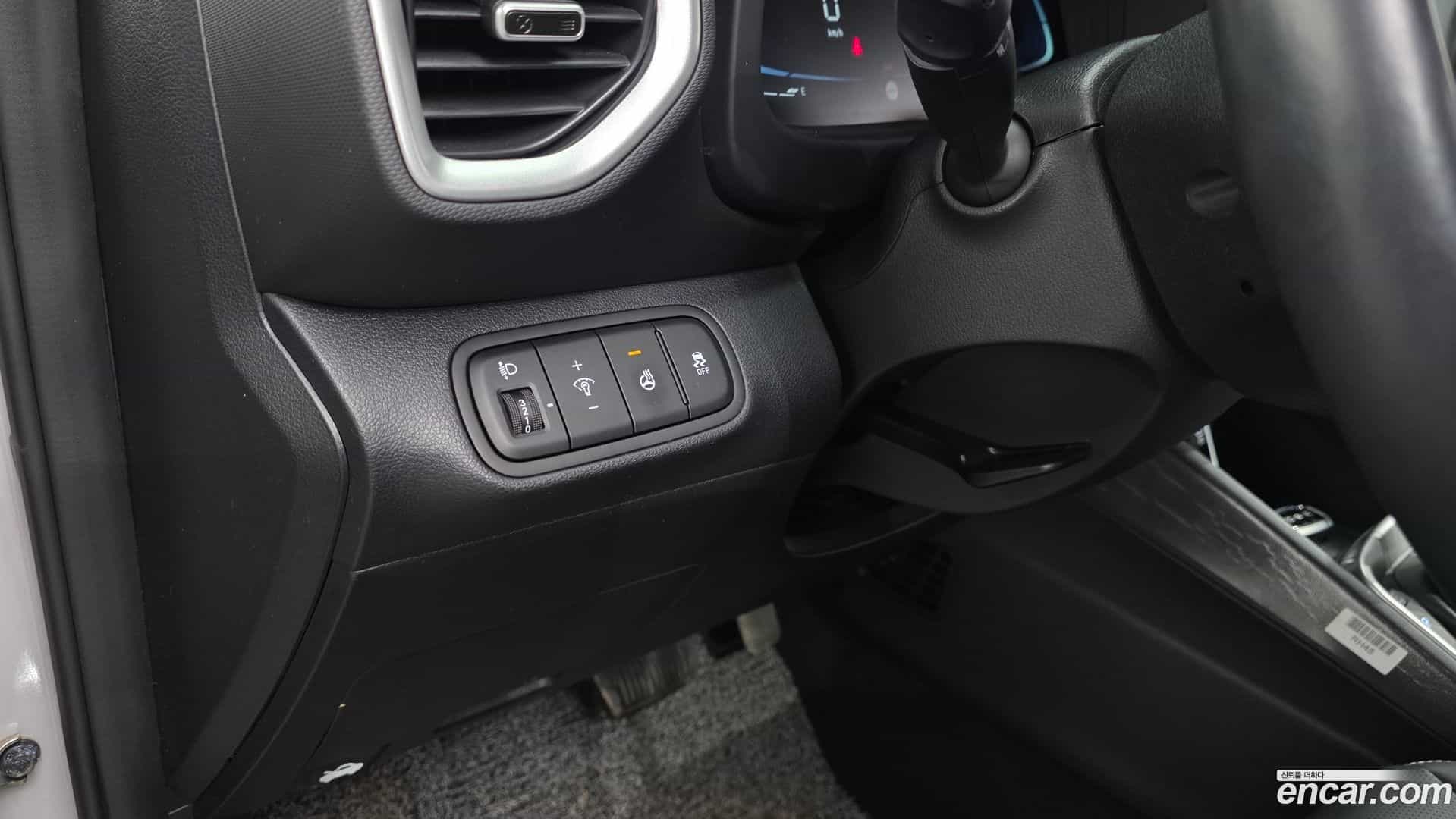 Venue Hyundai 2023.8-OPTION-022