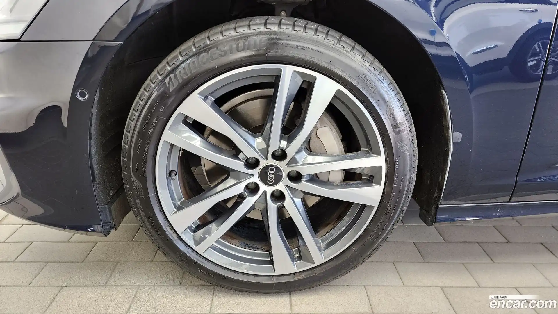 A6 Audi 2022.11-OUTER-005