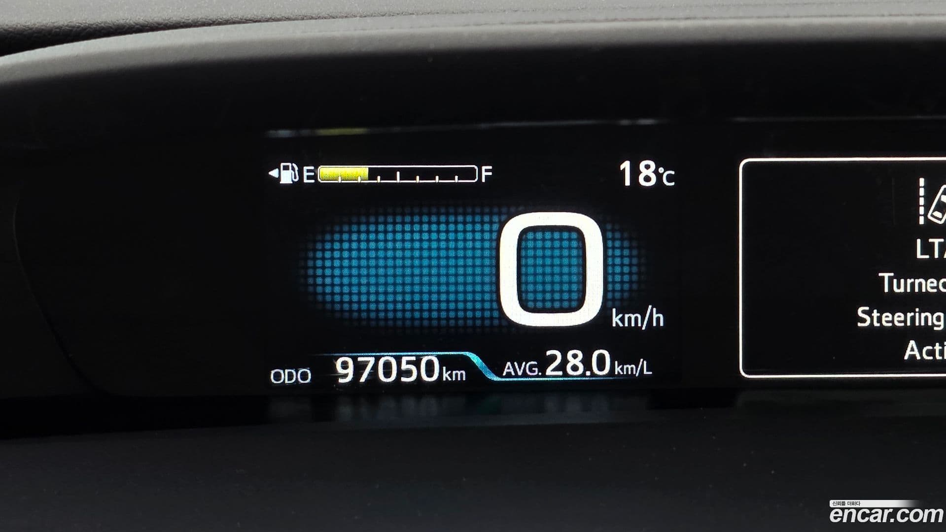 Main__Slider__Photo:Prius Toyota 2021.7-7
