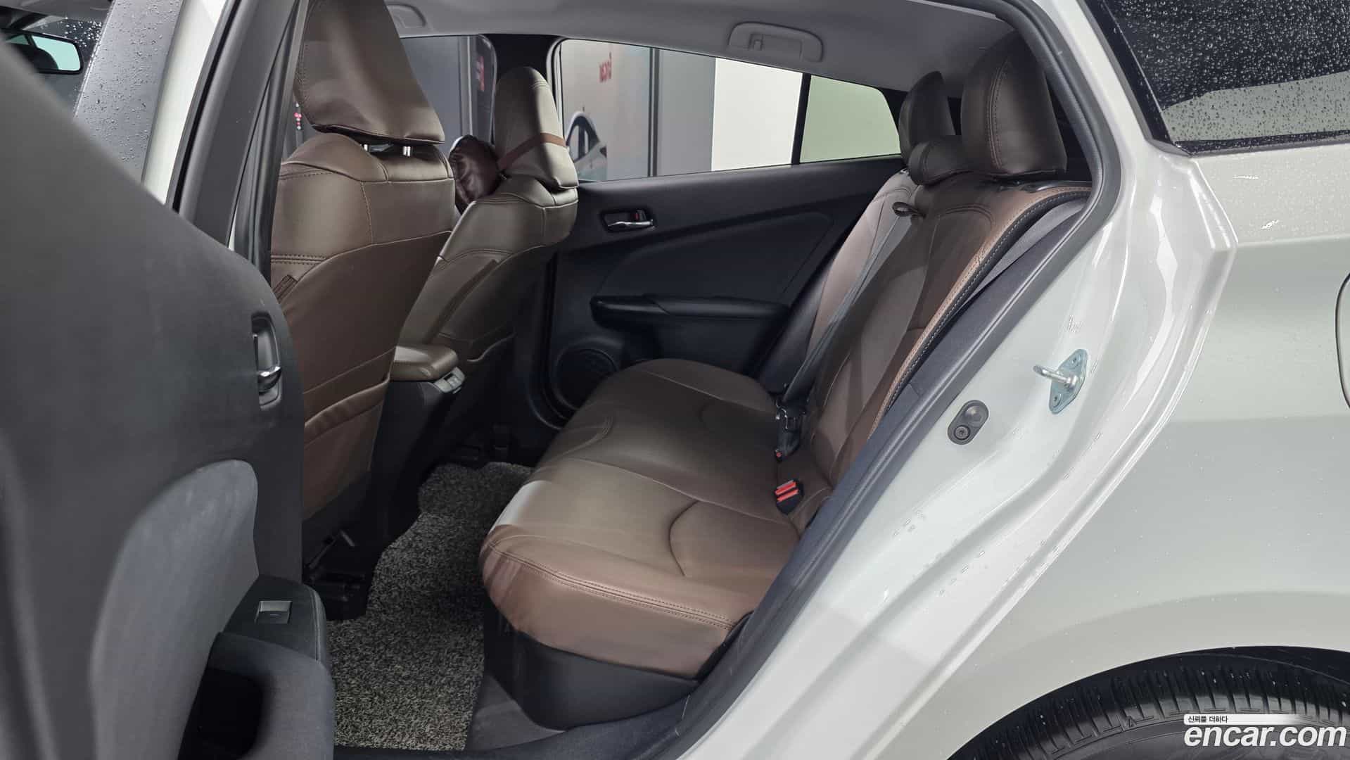 Prius Toyota 2021.7-OPTION-015