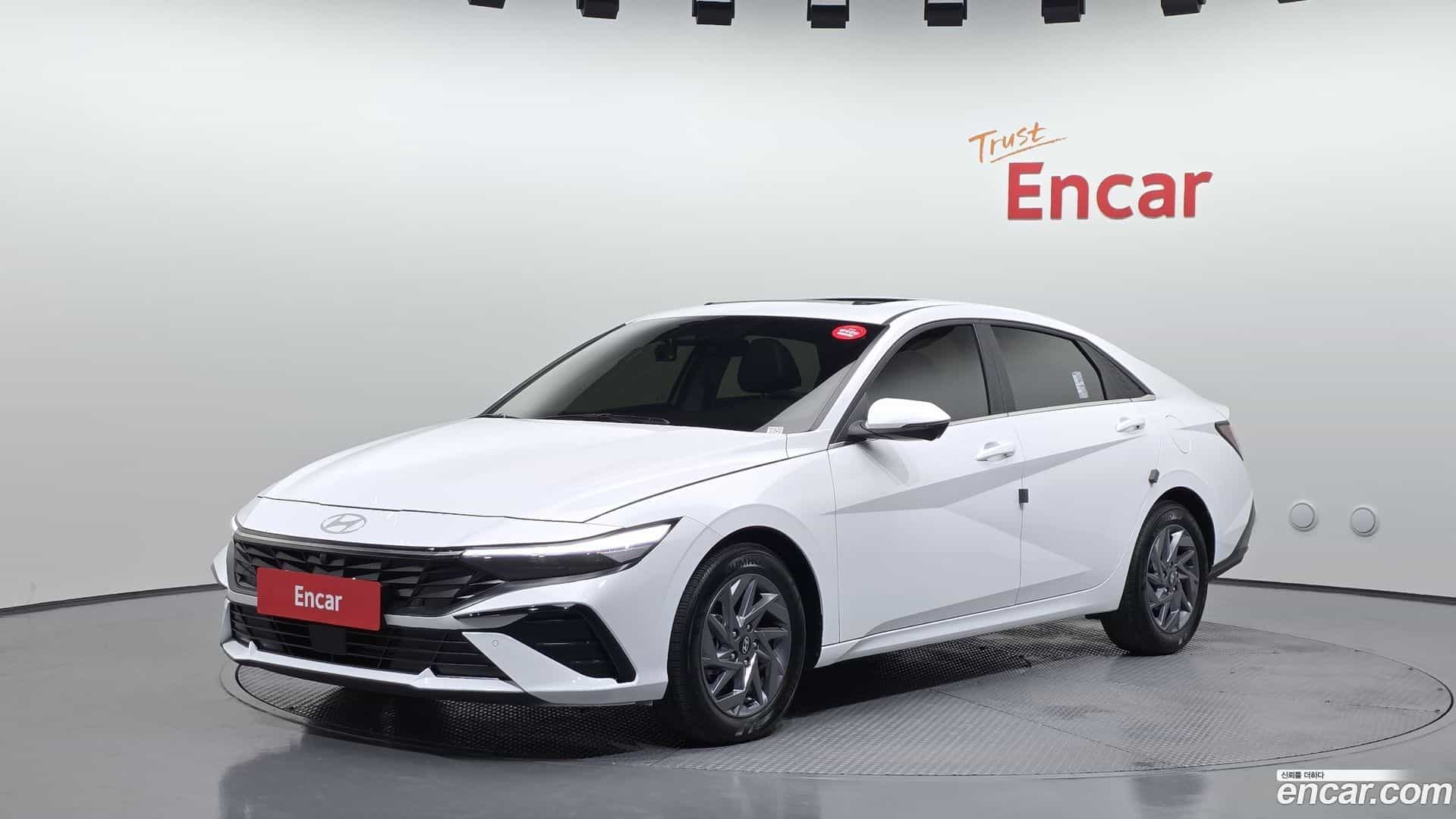 AVANTE Hyundai 2024.6-OUTER-001
