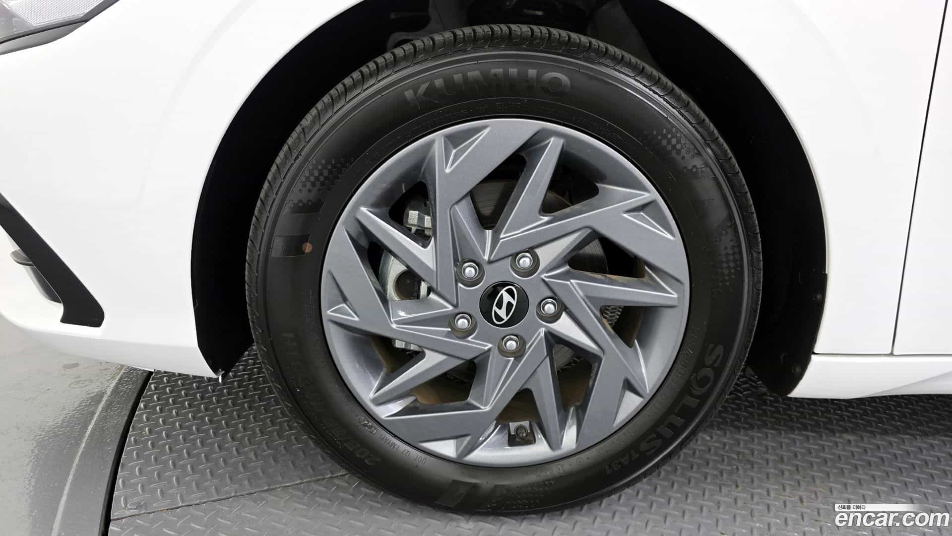 AVANTE Hyundai 2024.6-OUTER-005