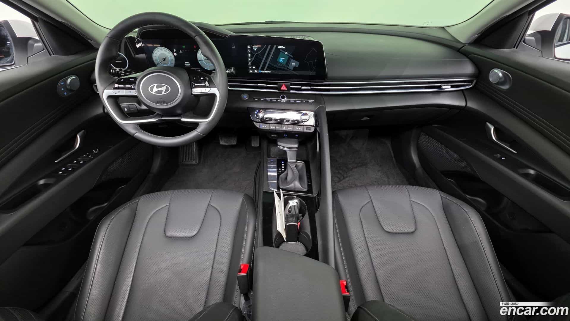 AVANTE Hyundai 2024.6-INNER-007