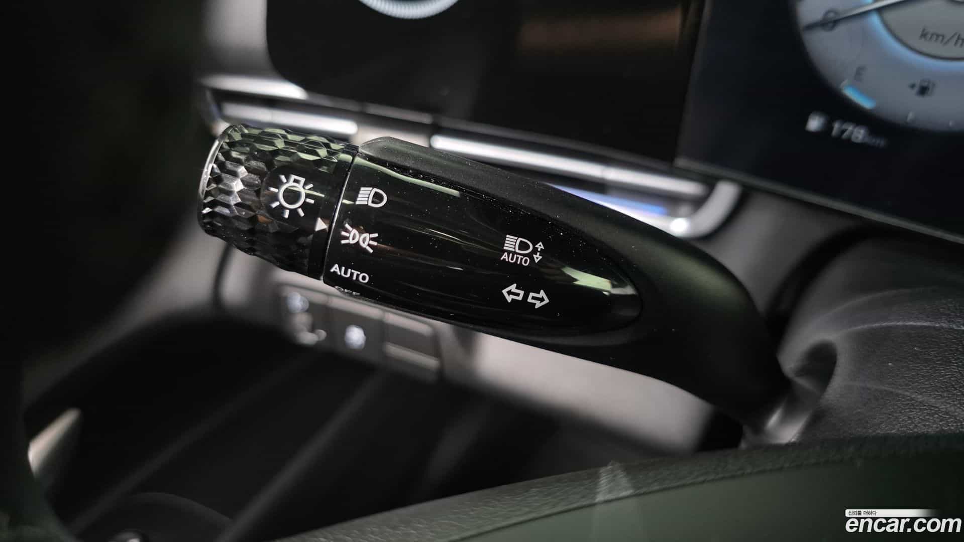 AVANTE Hyundai 2024.6-OPTION-015