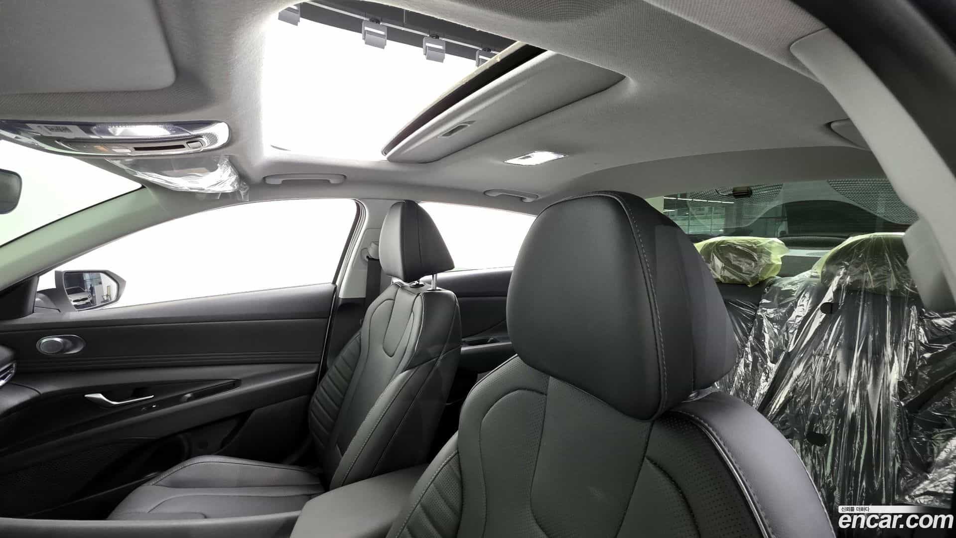 AVANTE Hyundai 2024.6-OPTION-021