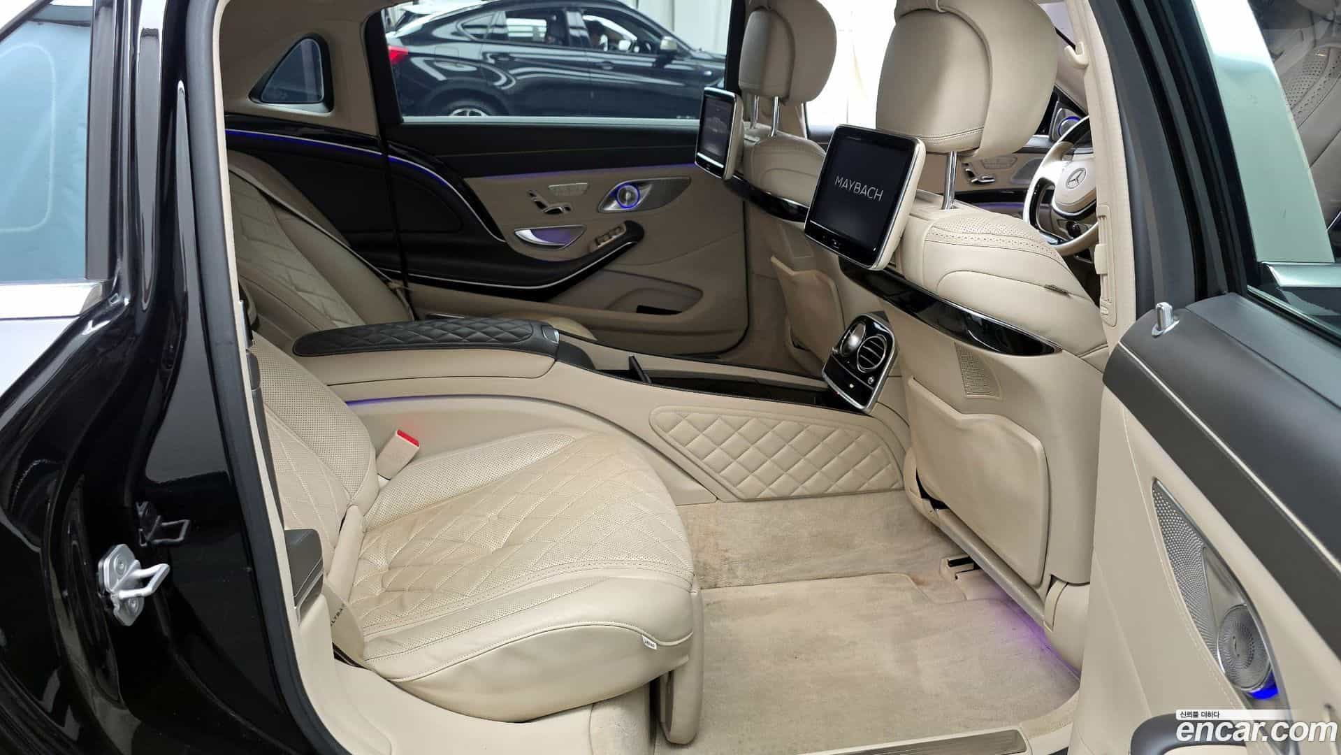 S-Class Mercedes-Benz 2015.10-OPTION-016