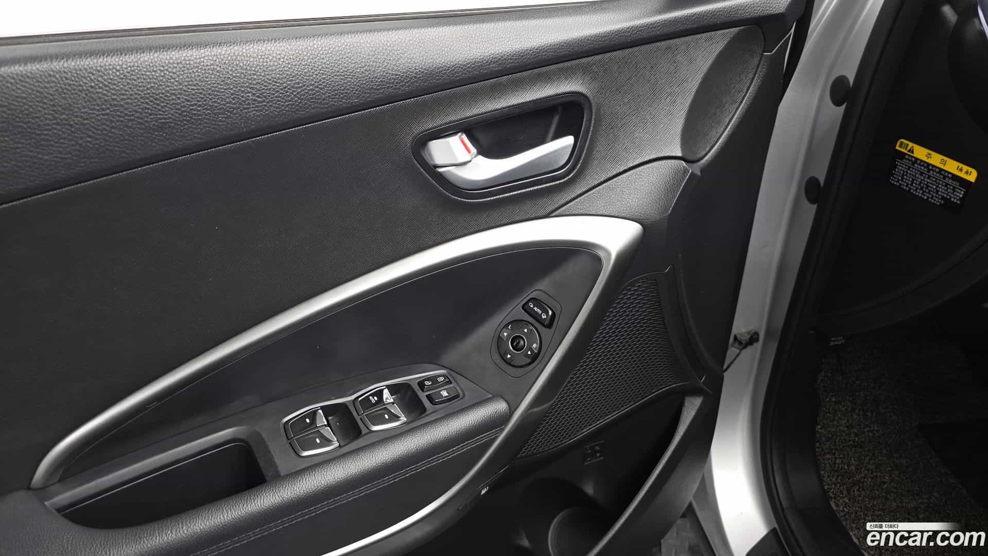 Santafe Hyundai 2017.8-OPTION-042