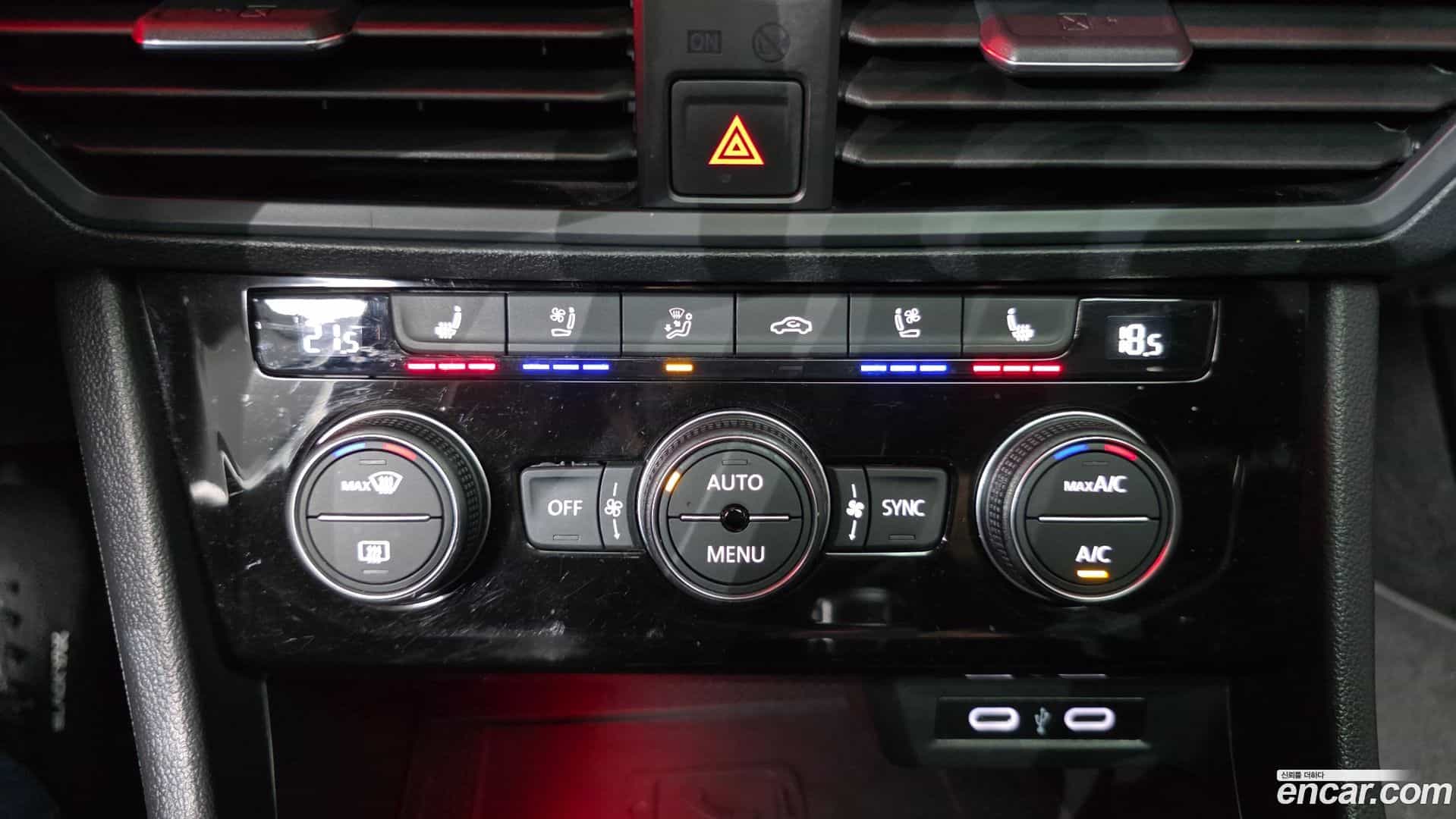 Jetta Volkswagen 2022.10-OPTION-024