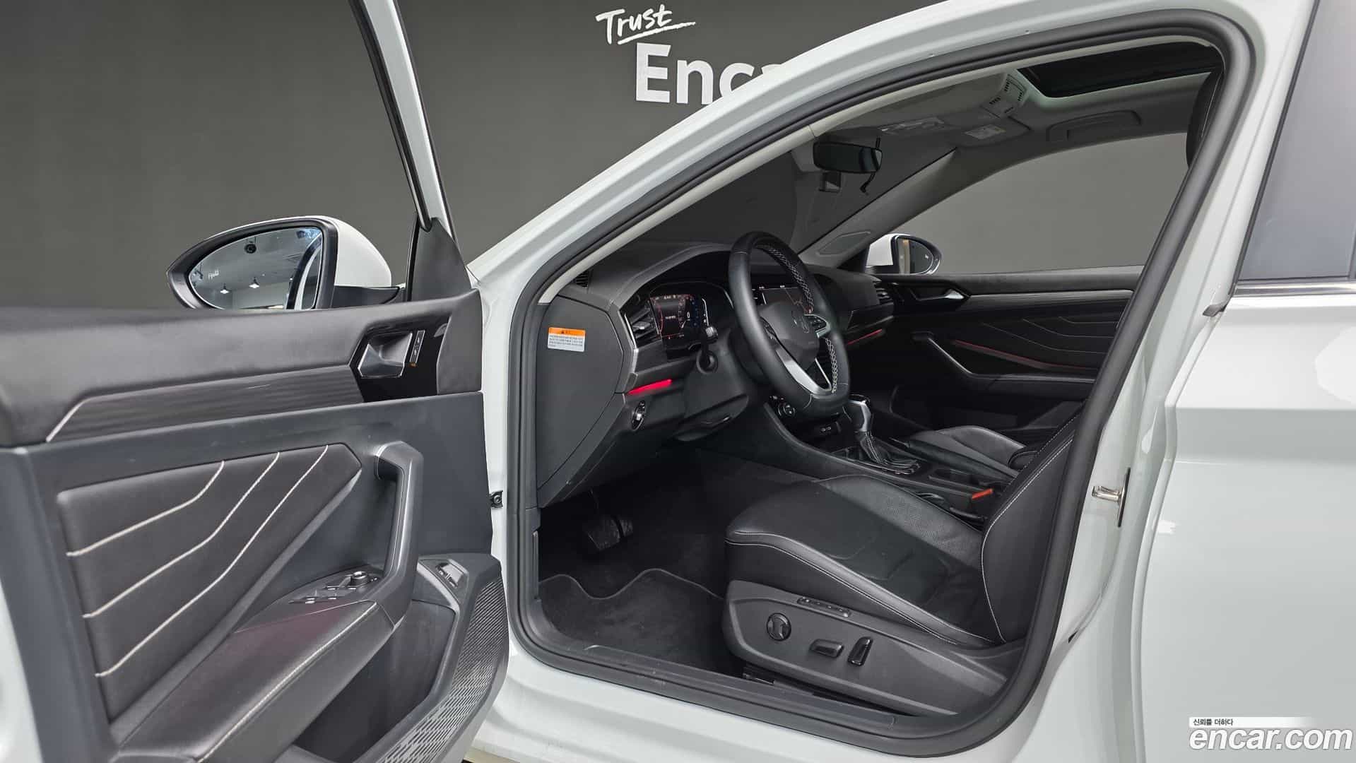 Jetta Volkswagen 2022.10-INNER-036