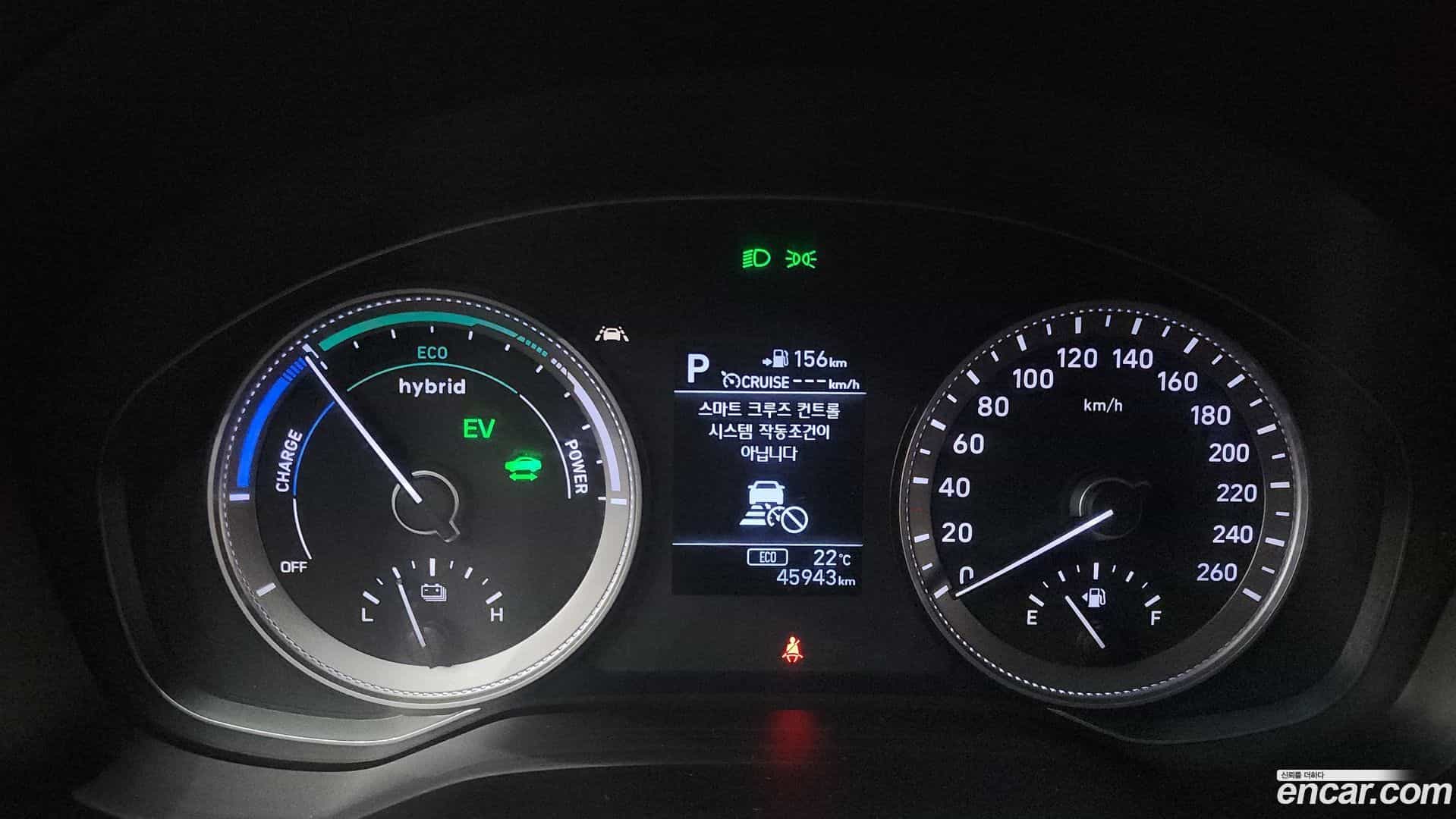 Grandeur Hyundai 2018.10-INNER-008