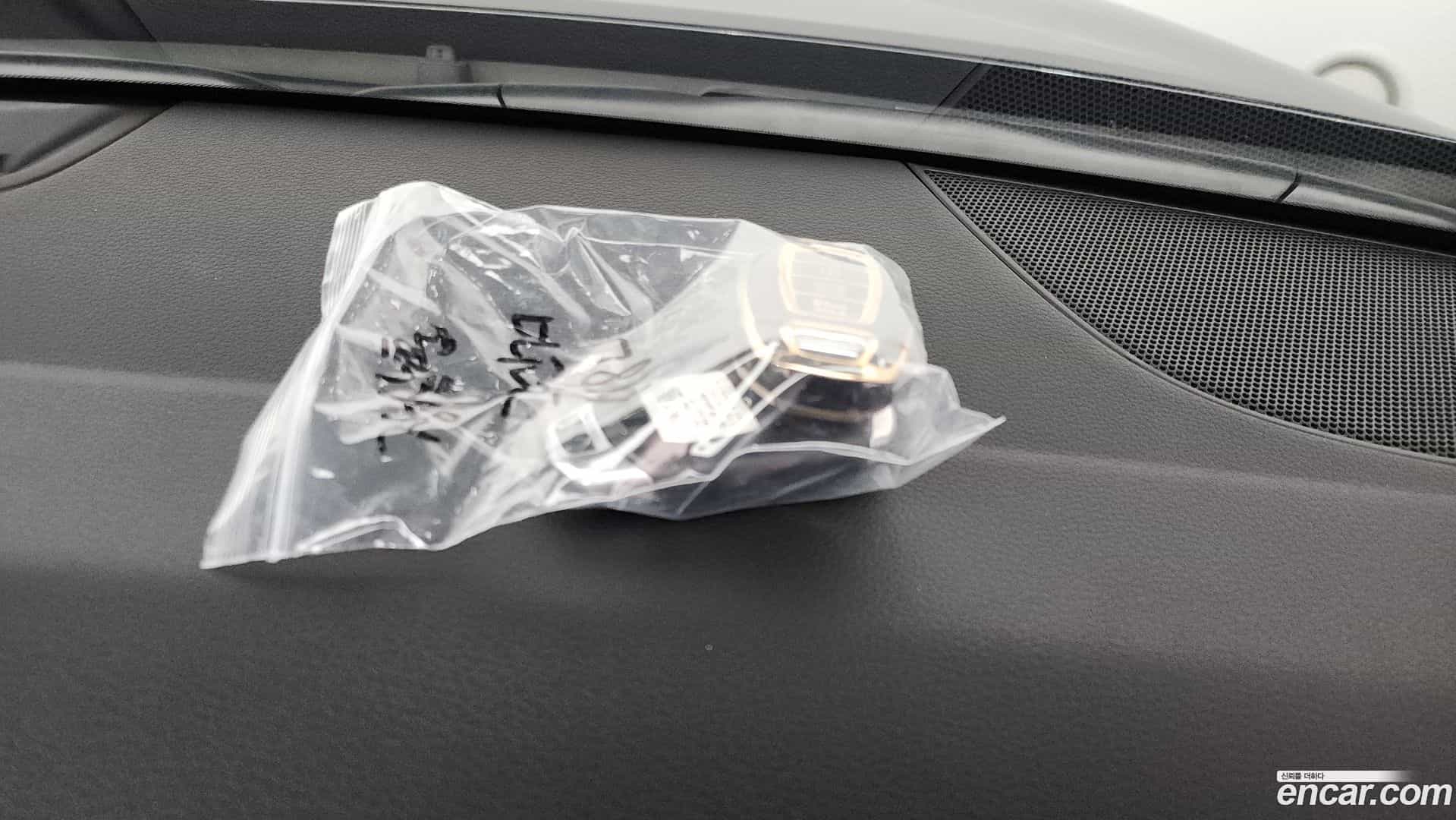 Grandeur Hyundai 2018.10-OPTION-020