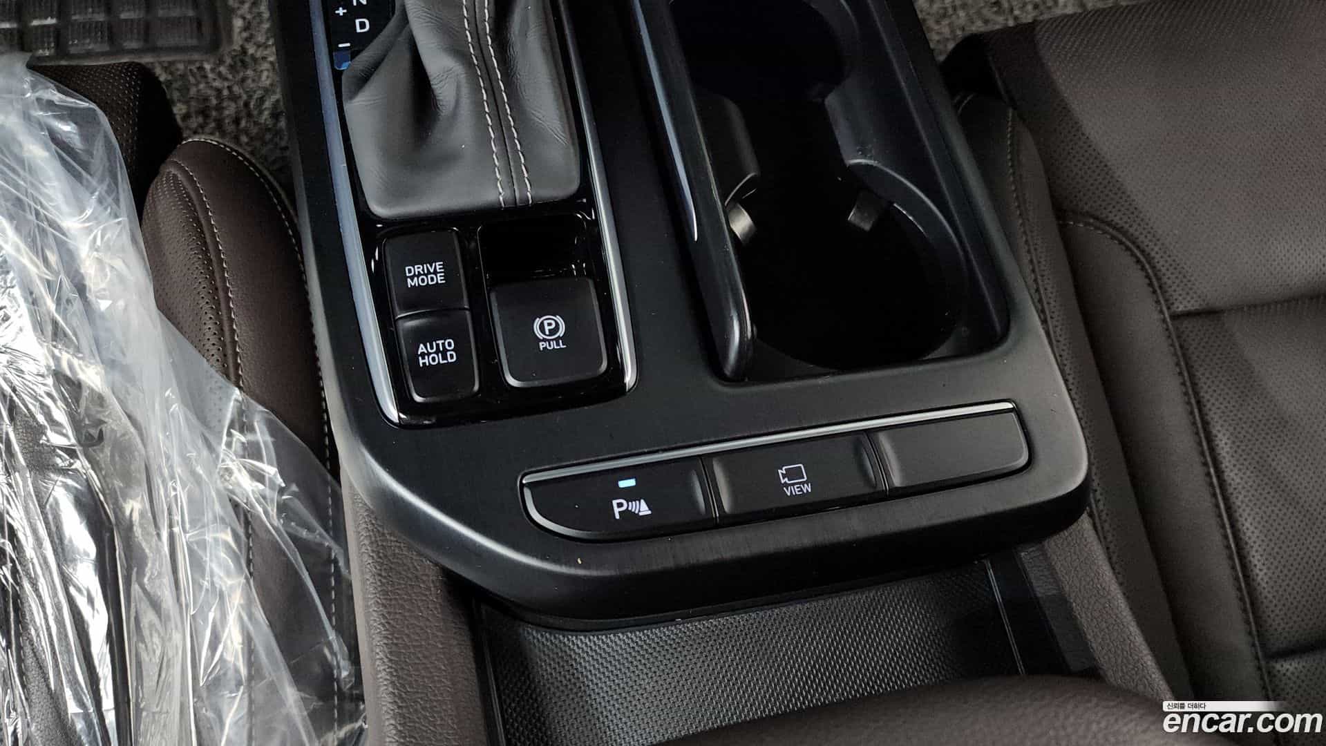Grandeur Hyundai 2018.10-OPTION-046