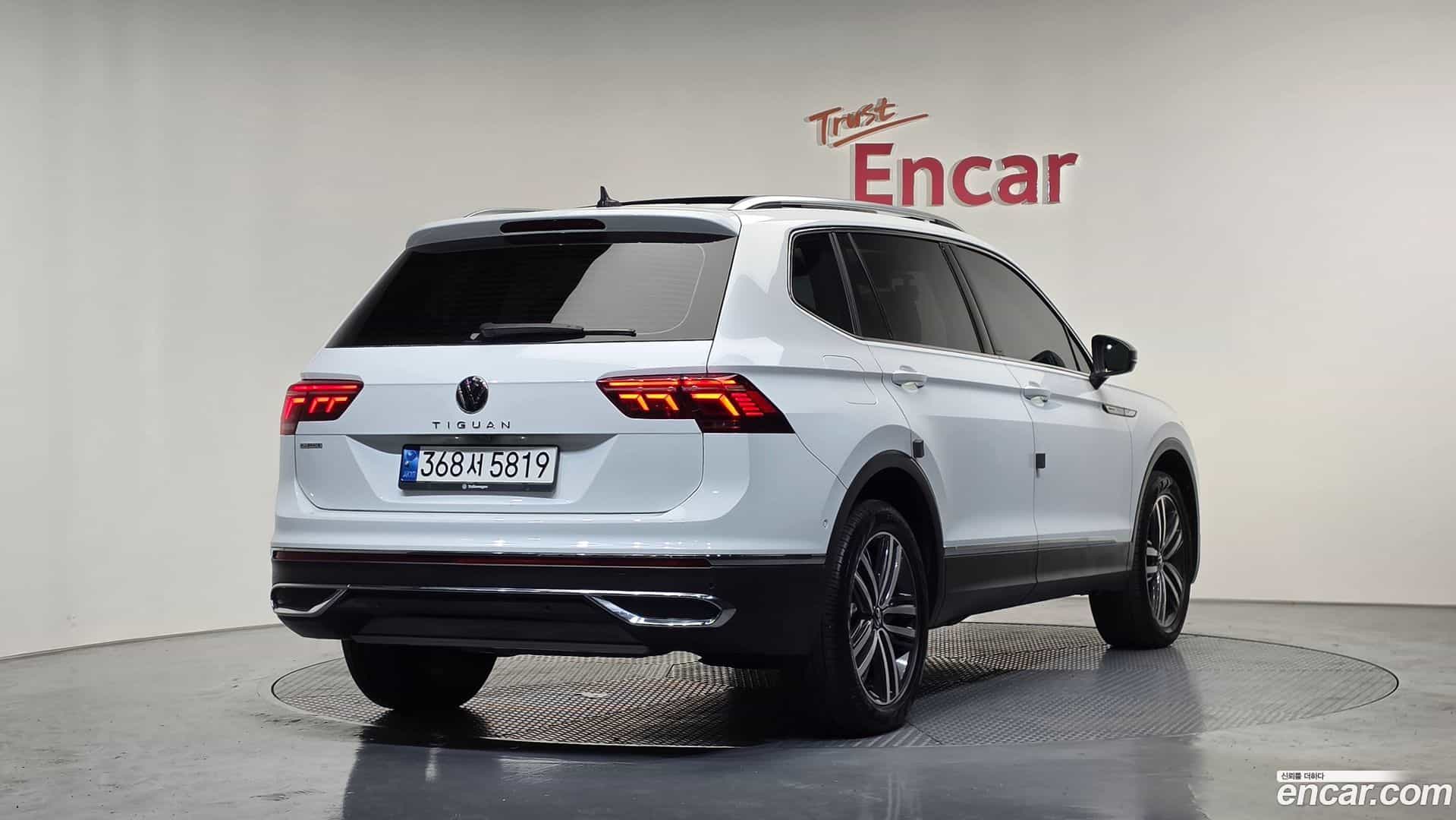 Tiguan Volkswagen 2022.7-OUTER-002