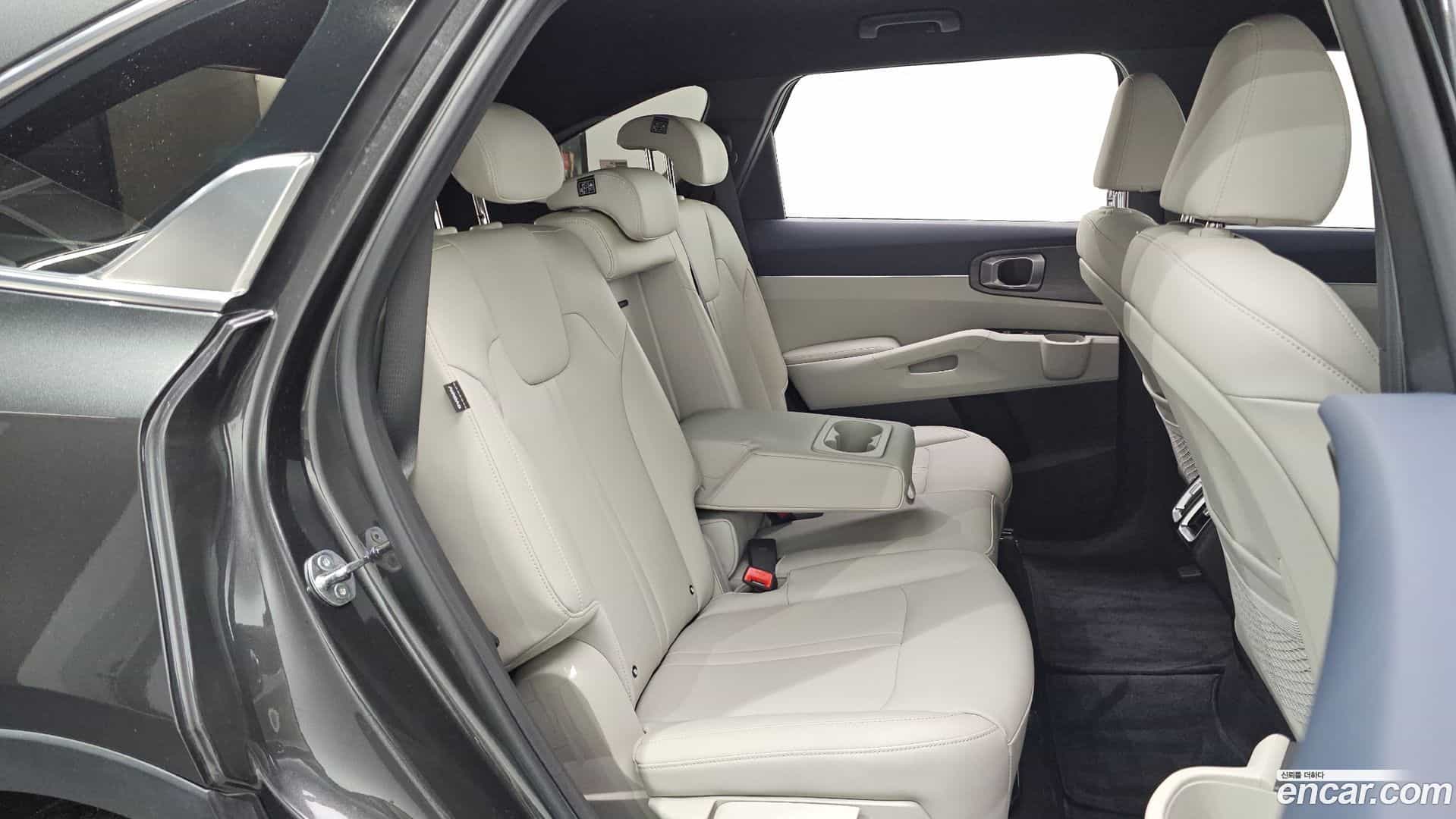 Sorento Kia 2024.3-OPTION-016