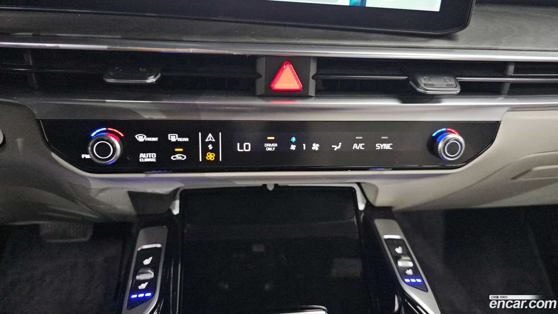 Sorento Kia 2024.3-OPTION-022